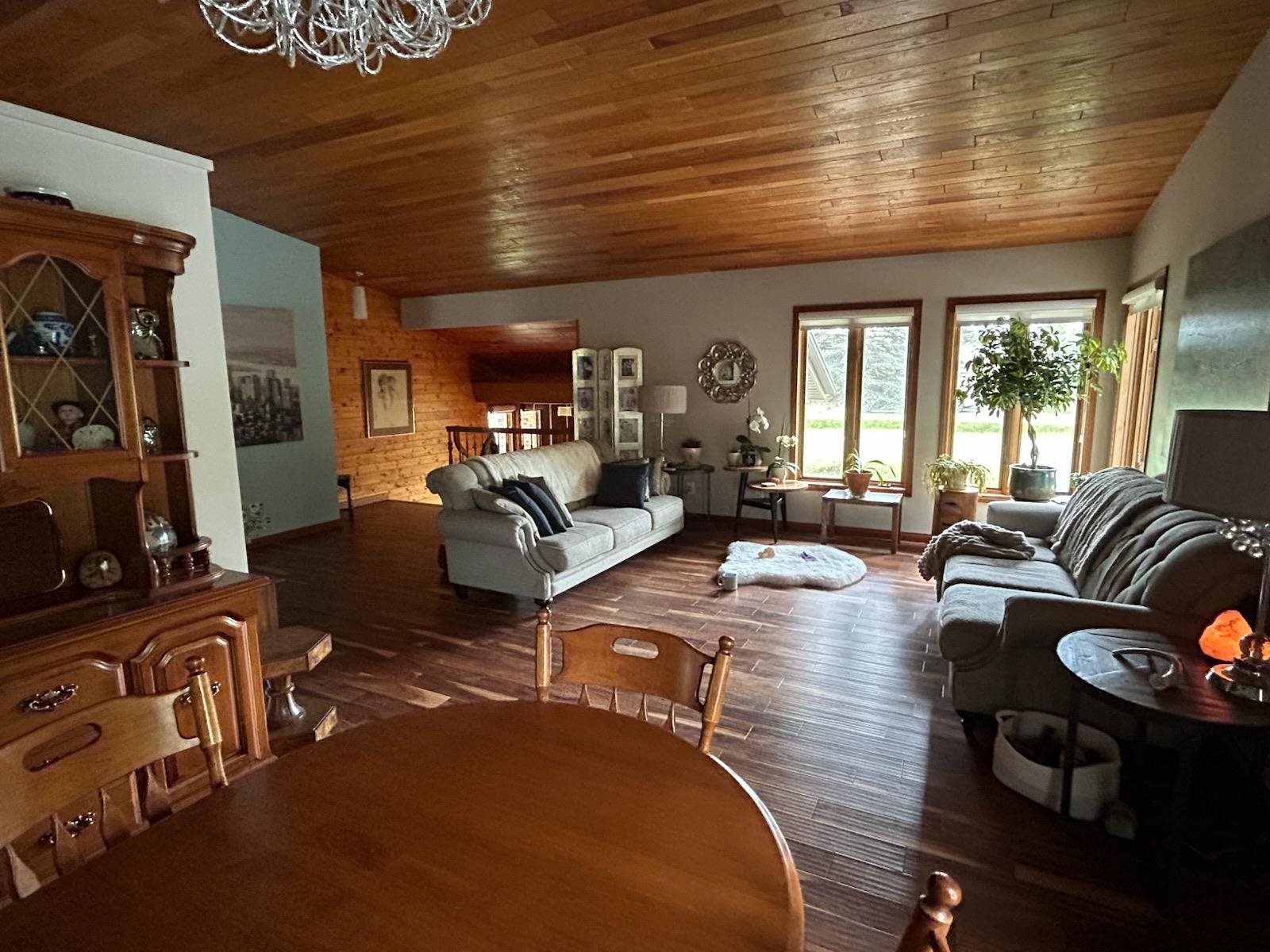 2300 Finch Street, Thunder Bay, Ontario, Canada photo 8