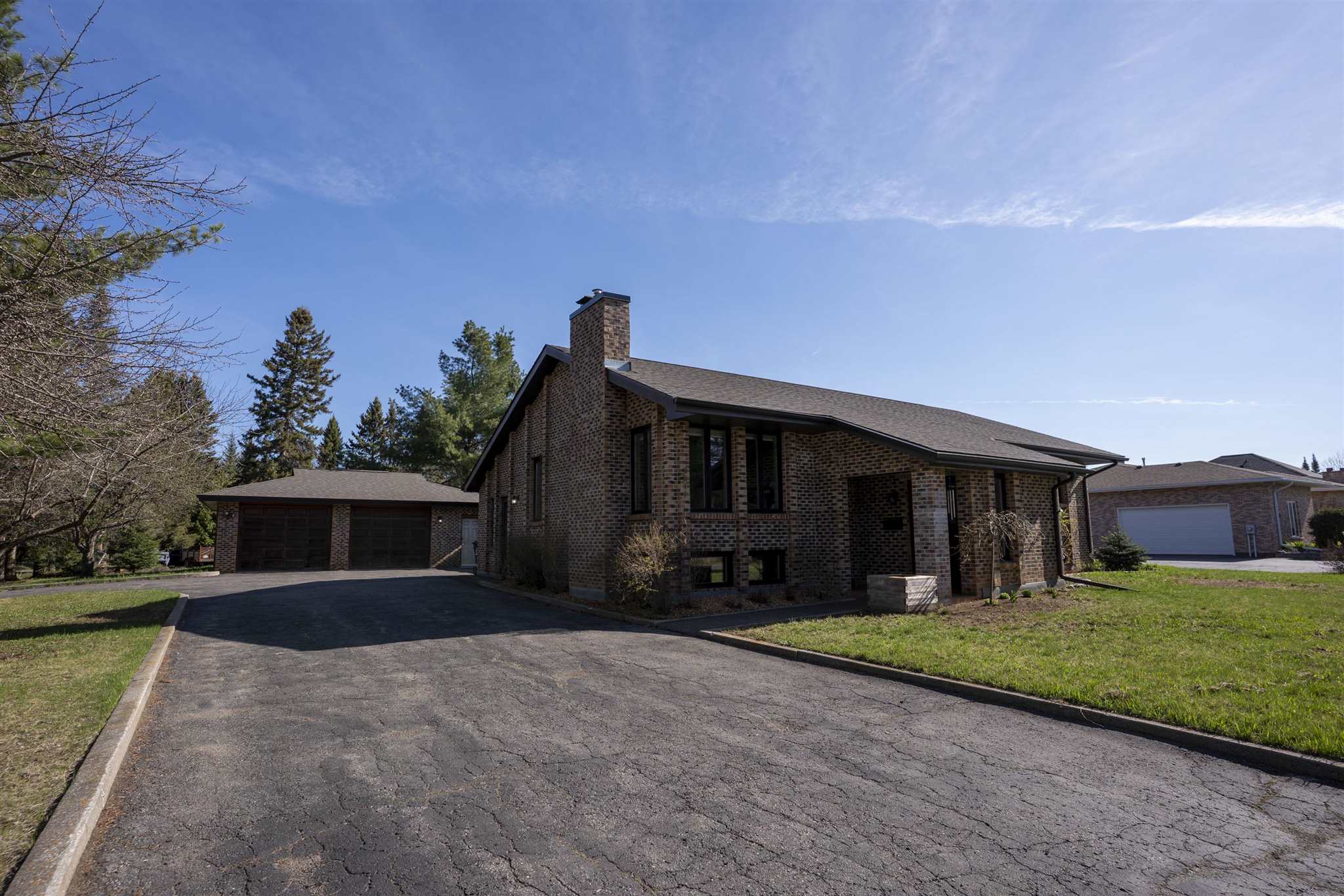 2300 Finch Street, Thunder Bay, Ontario, Canada photo 42