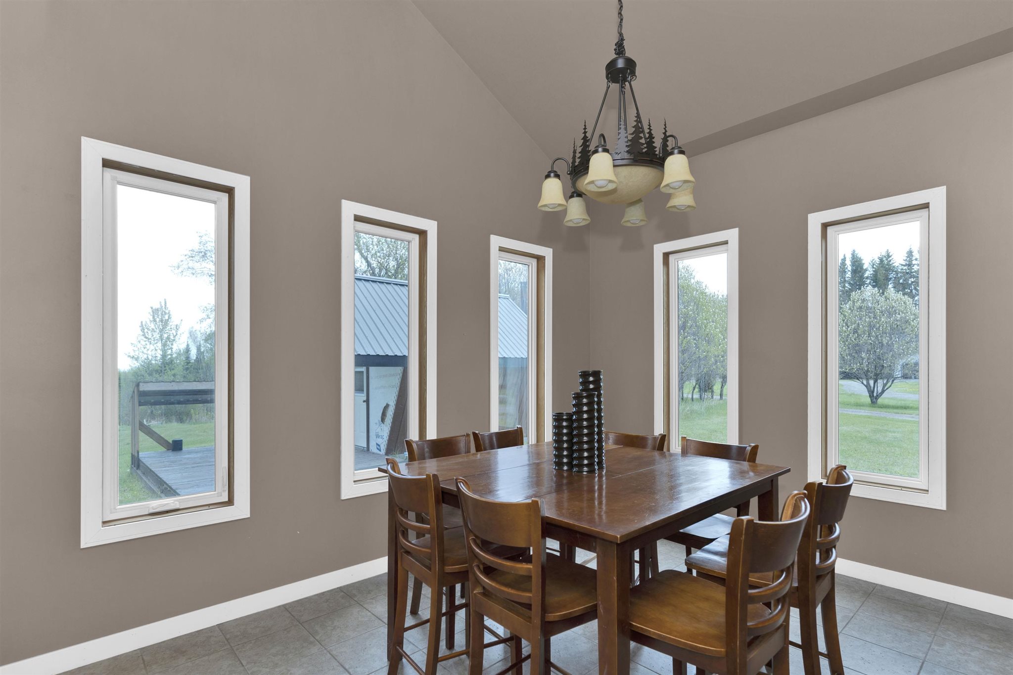 23 Gronroos Road, Thunder Bay, Ontario, Canada photo 8