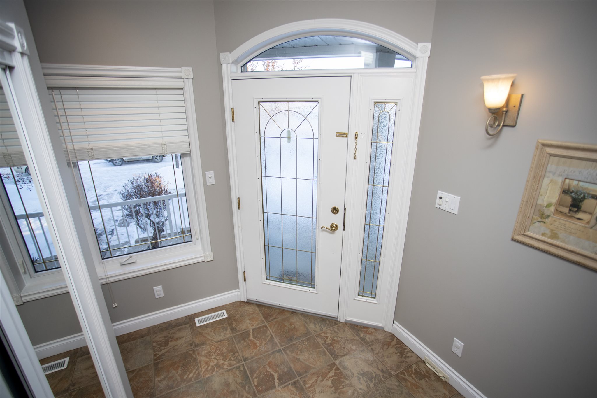 324 Scarlet Avenue, Thunder Bay Ontario, Canada