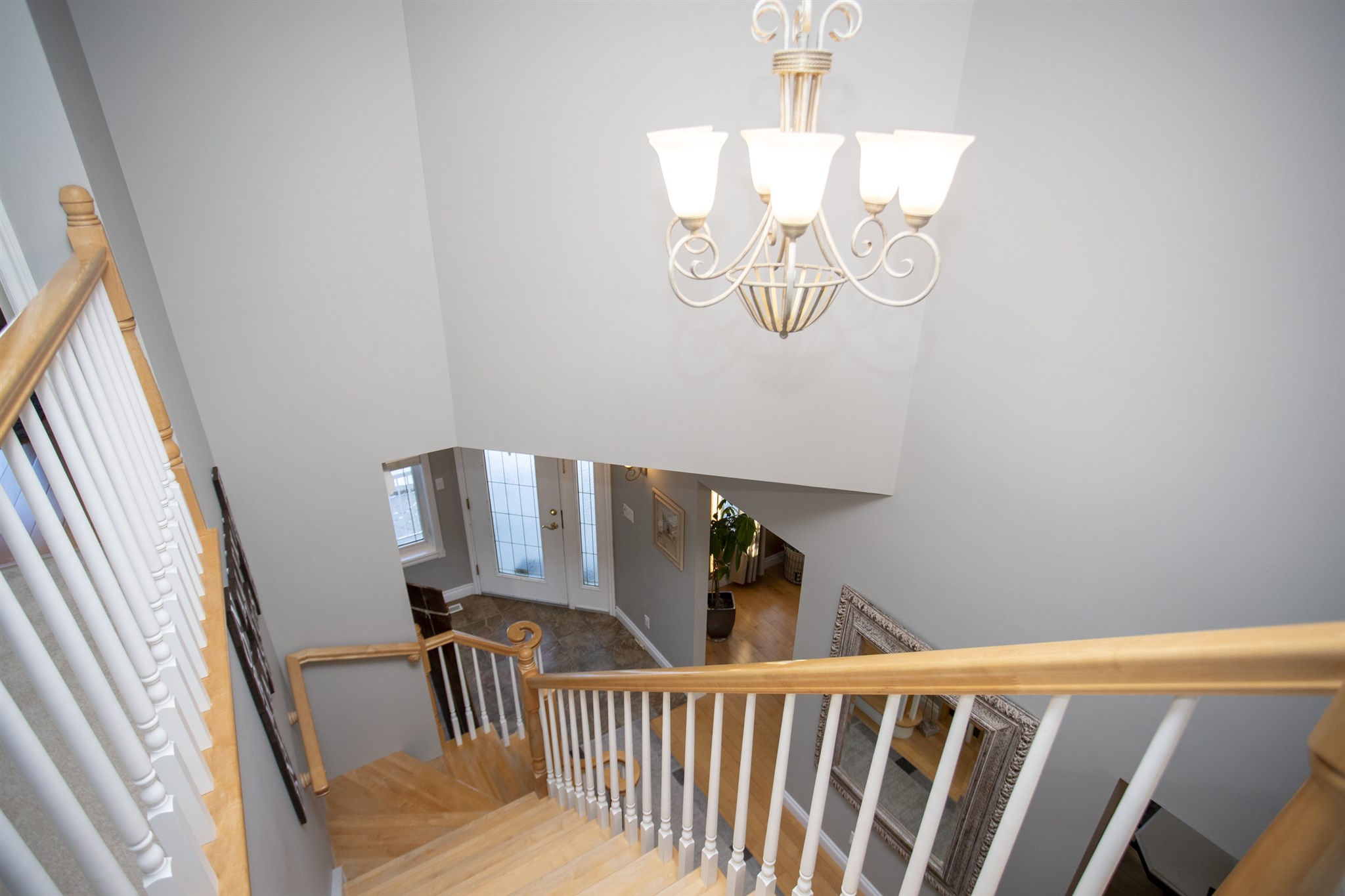 324 Scarlet Avenue, Thunder Bay Ontario, Canada