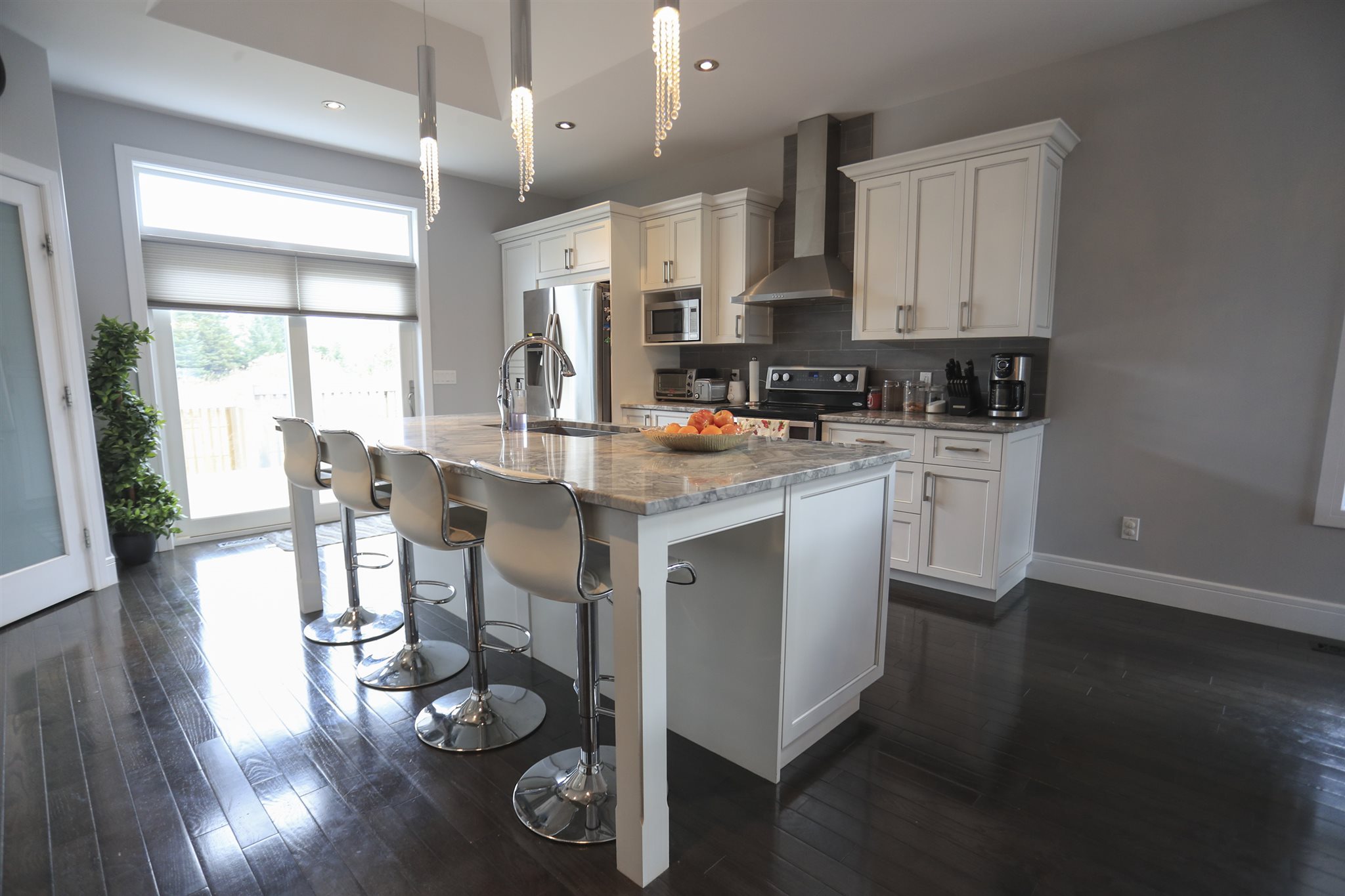 766 Woodcrest Road, Thunder Bay Ontario, Canada