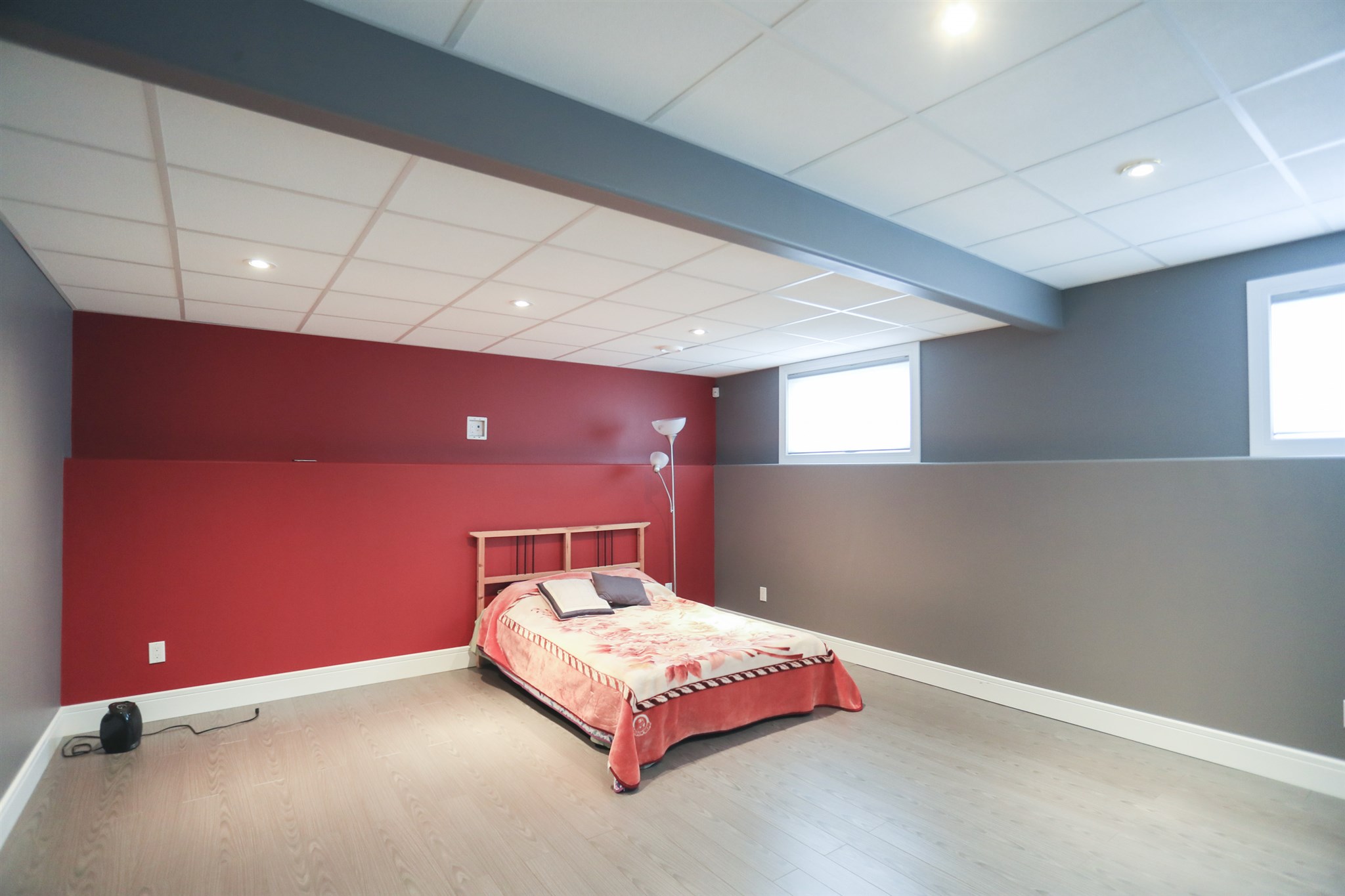 766 Woodcrest Road, Thunder Bay Ontario, Canada