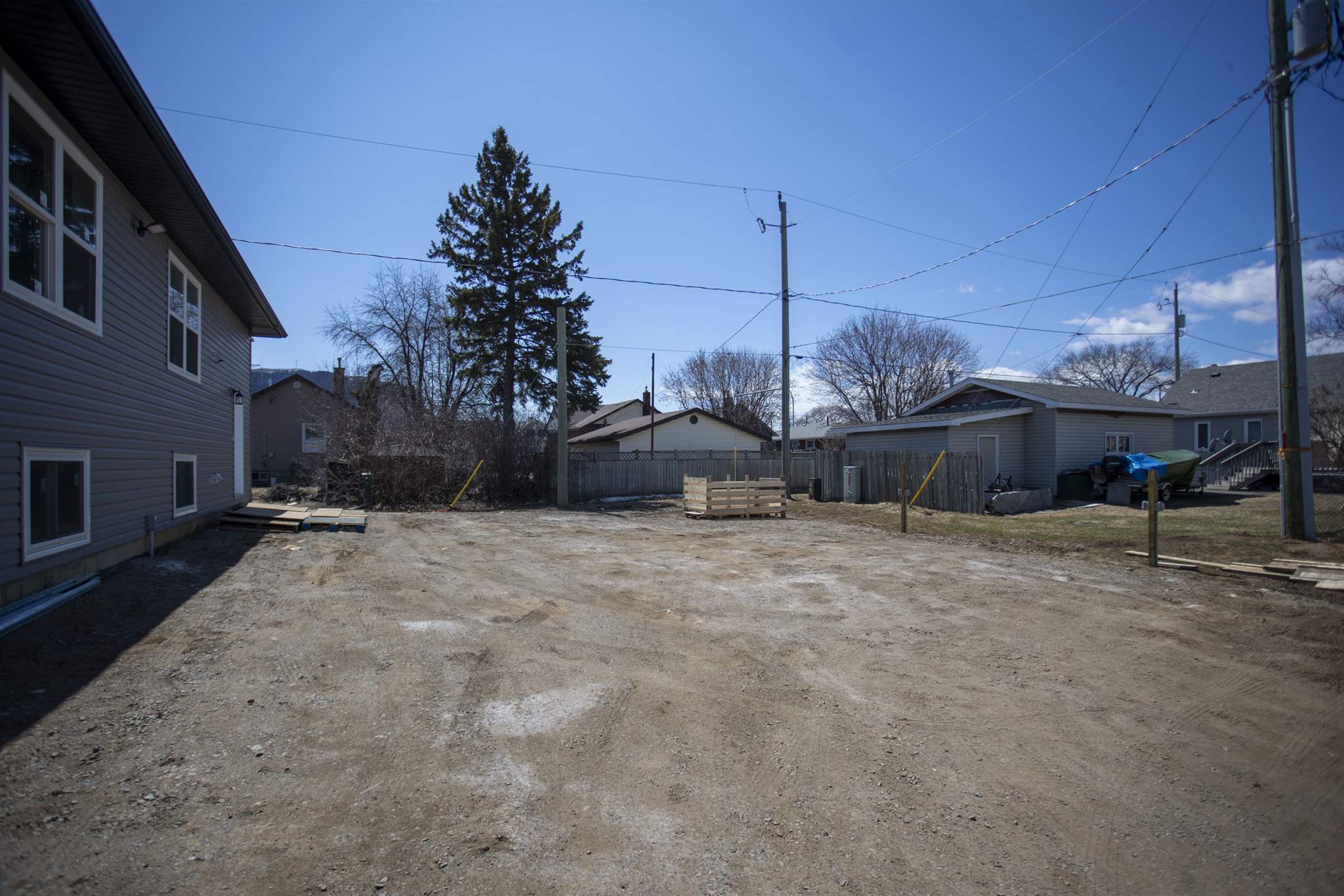 1347 James Street S, Thunder Bay Ontario, Canada