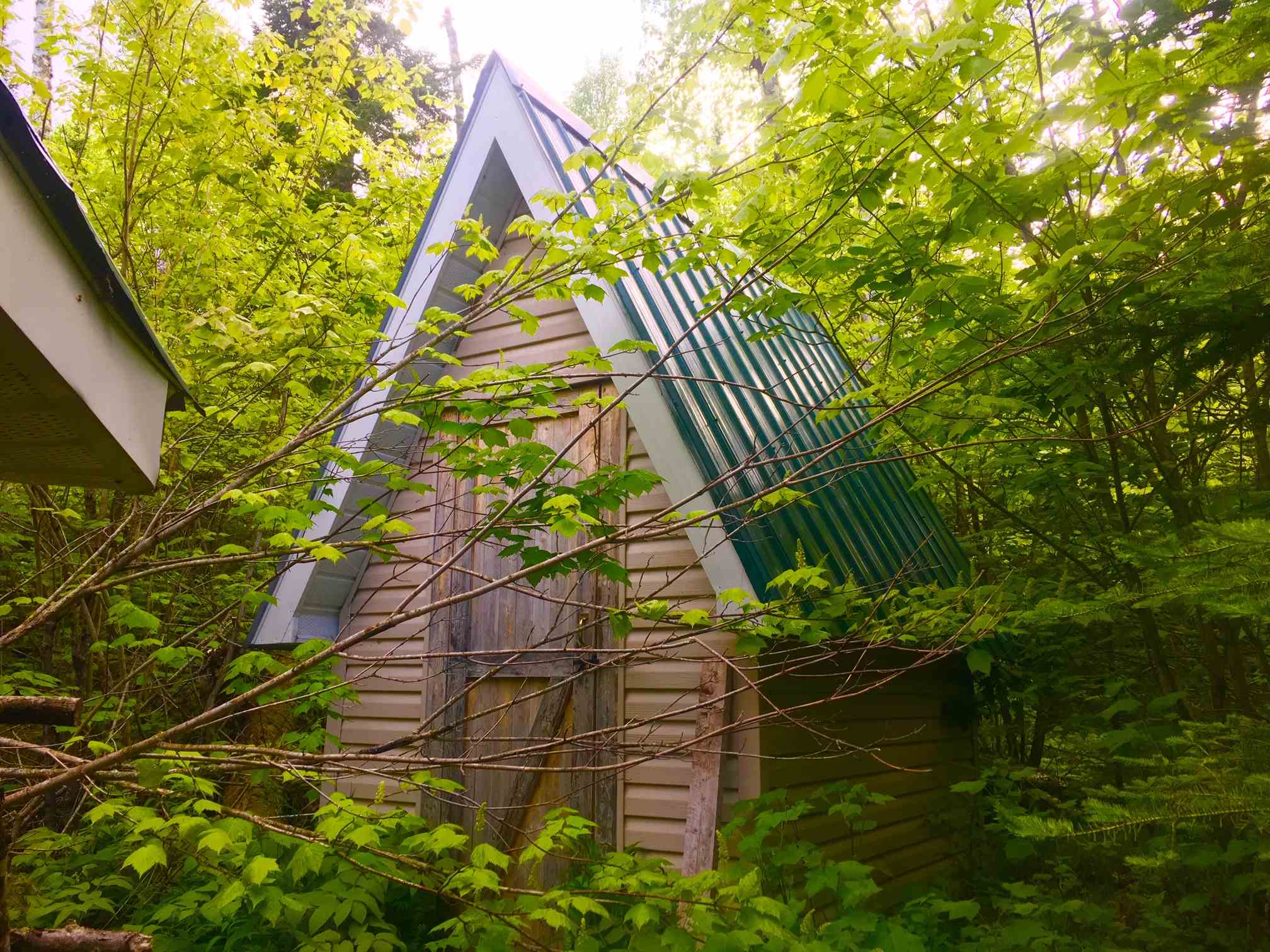 905 Grann Drive, Thunder Bay Ontario, Canada