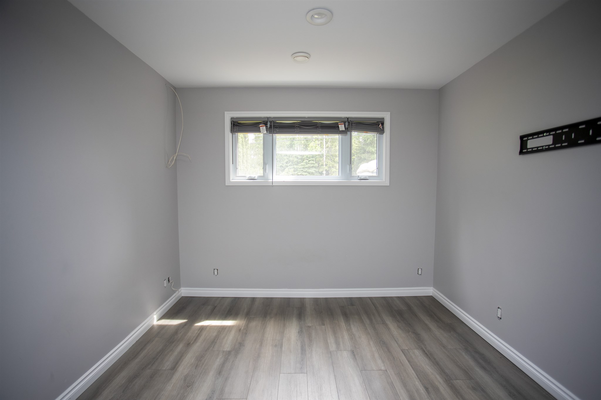1771 Broadway Avenue, Thunder Bay Ontario, Canada