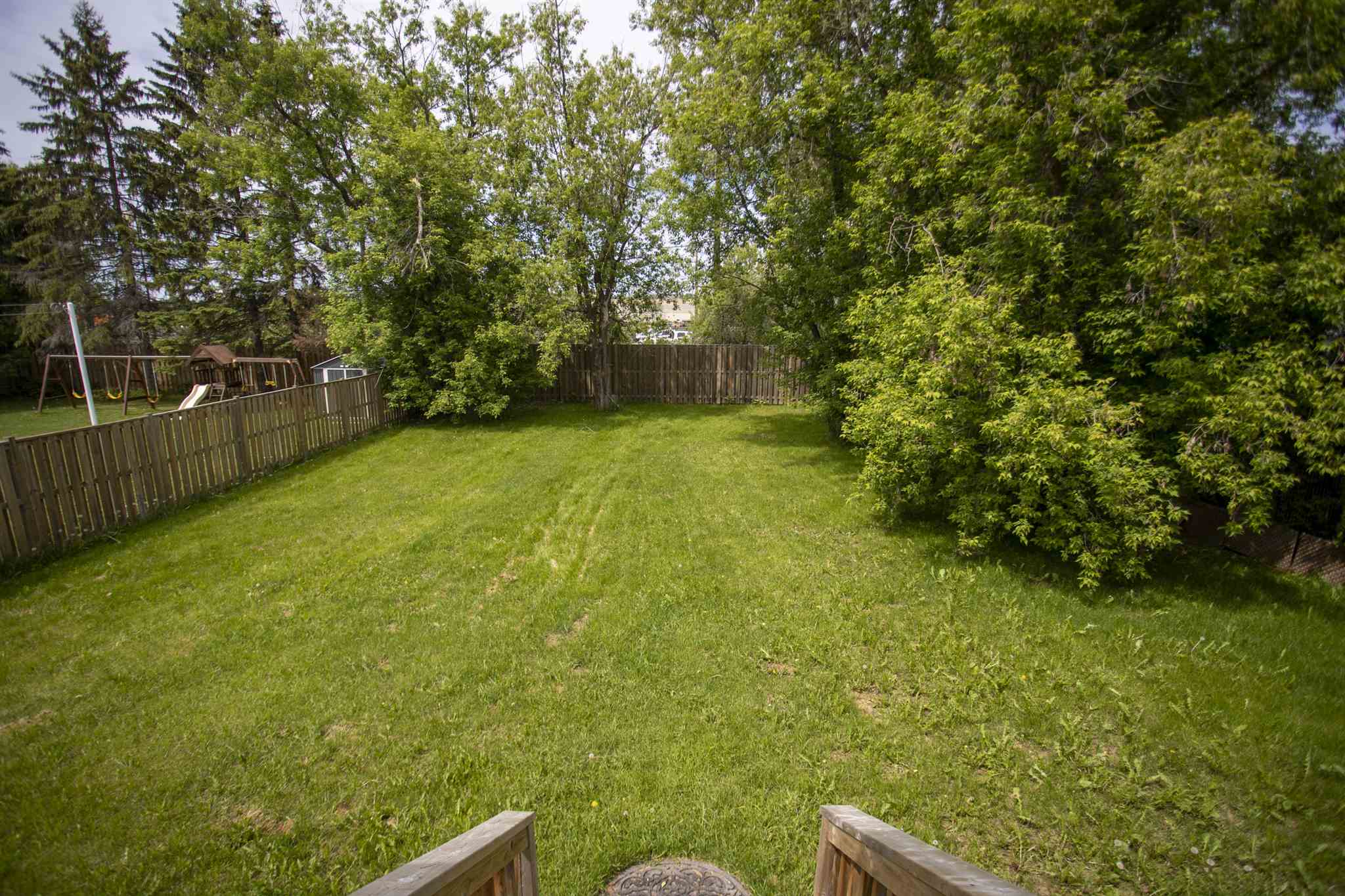 1771 Broadway Avenue, Thunder Bay Ontario, Canada