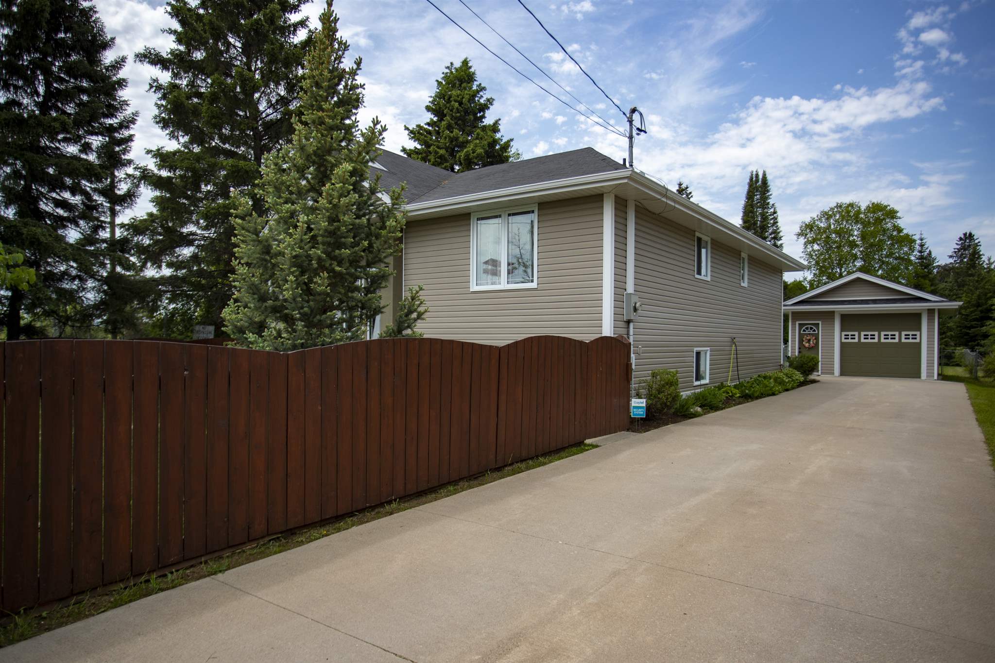 3285 15th Side Road, Thunder Bay Ontario, Canada