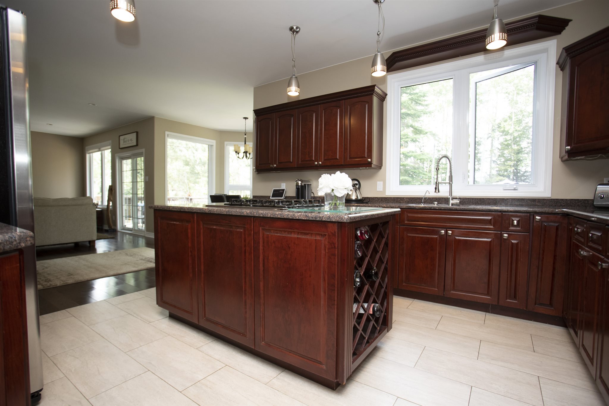 101 Chercover Drive, Thunder Bay Ontario, Canada