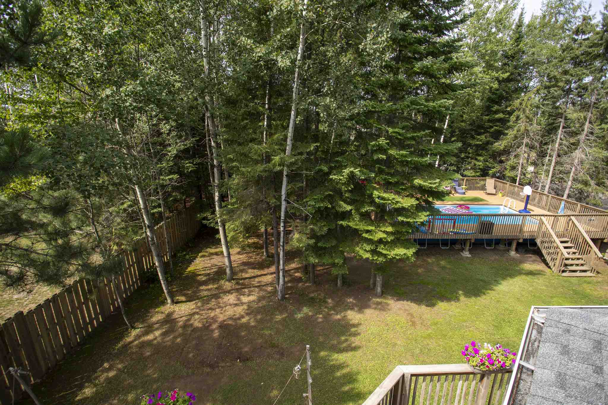 101 Chercover Drive, Thunder Bay Ontario, Canada