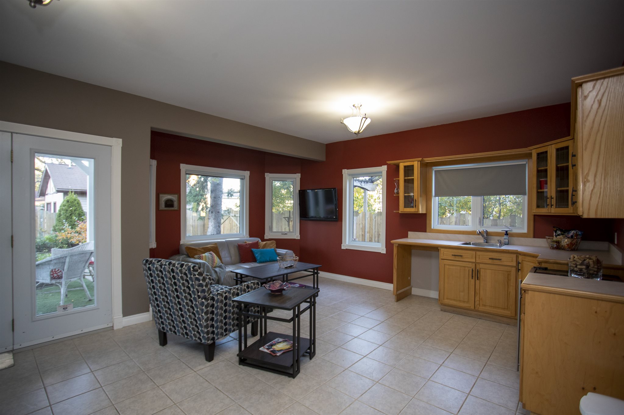 1009 Ridgeway Street E, Thunder Bay Ontario, Canada