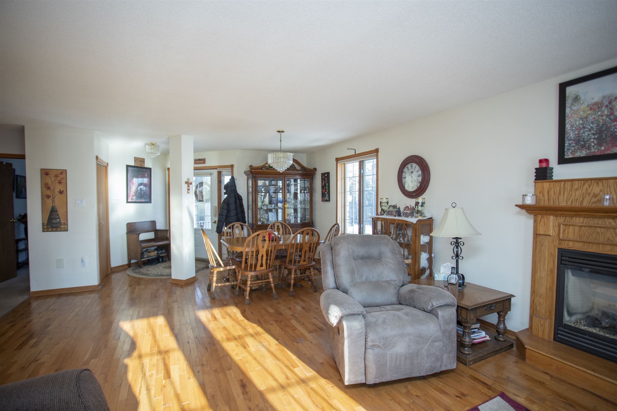 401 Tuscany Drive, Thunder Bay, Ontario, Canada