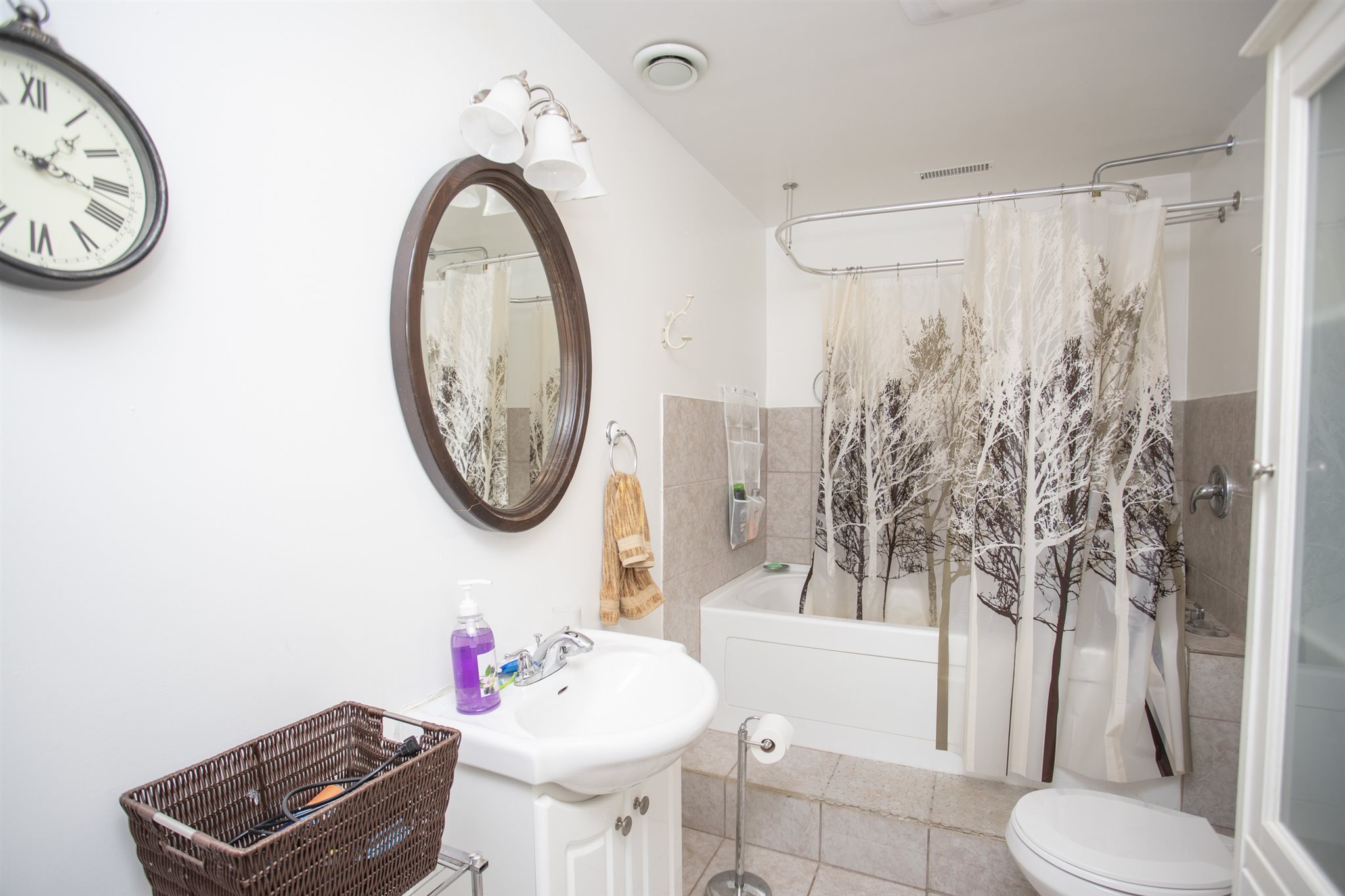 401 Tuscany Drive, Thunder Bay, Ontario, Canada