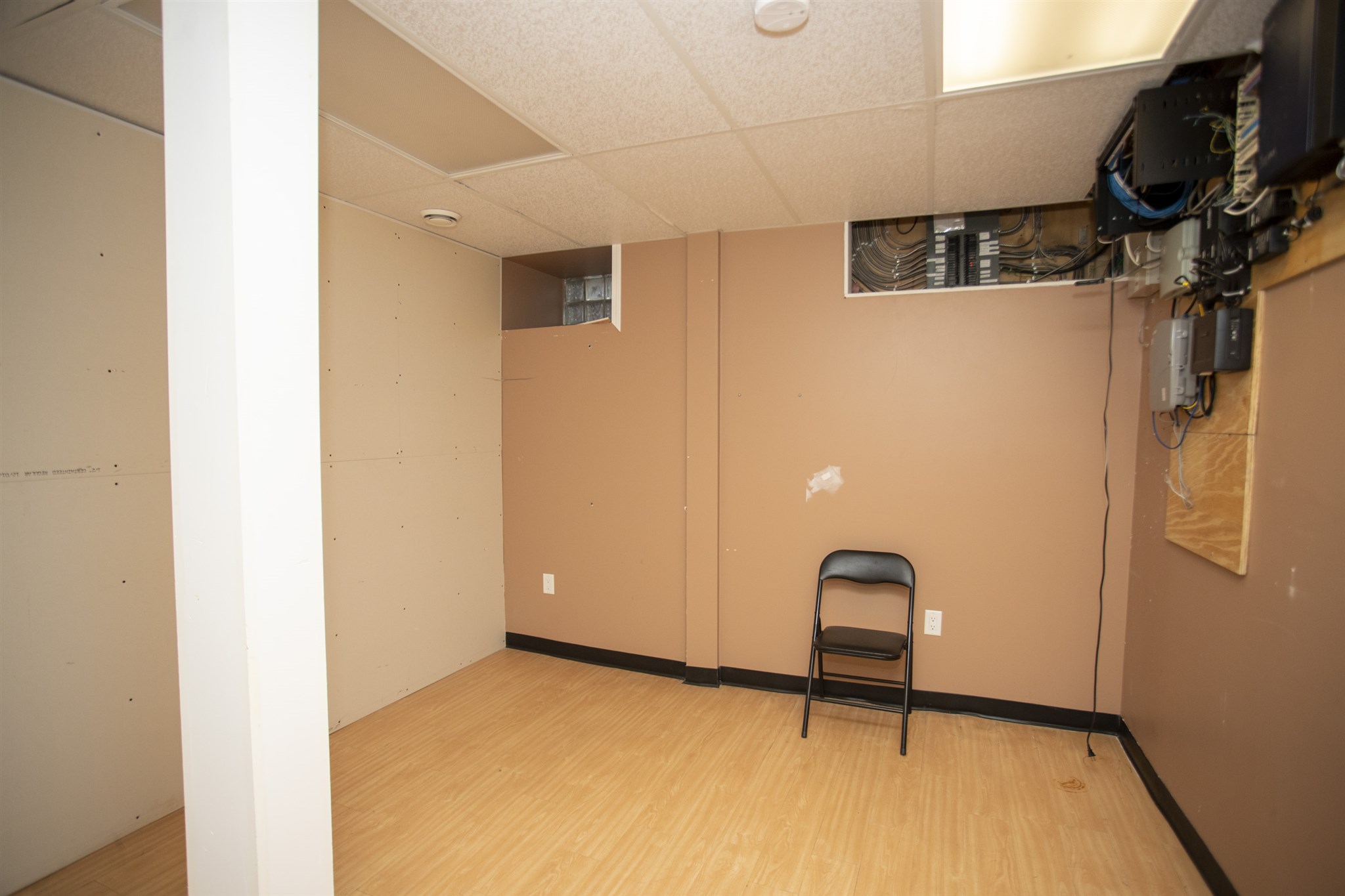 130 May Street N, Thunder Bay, Ontario, Canada