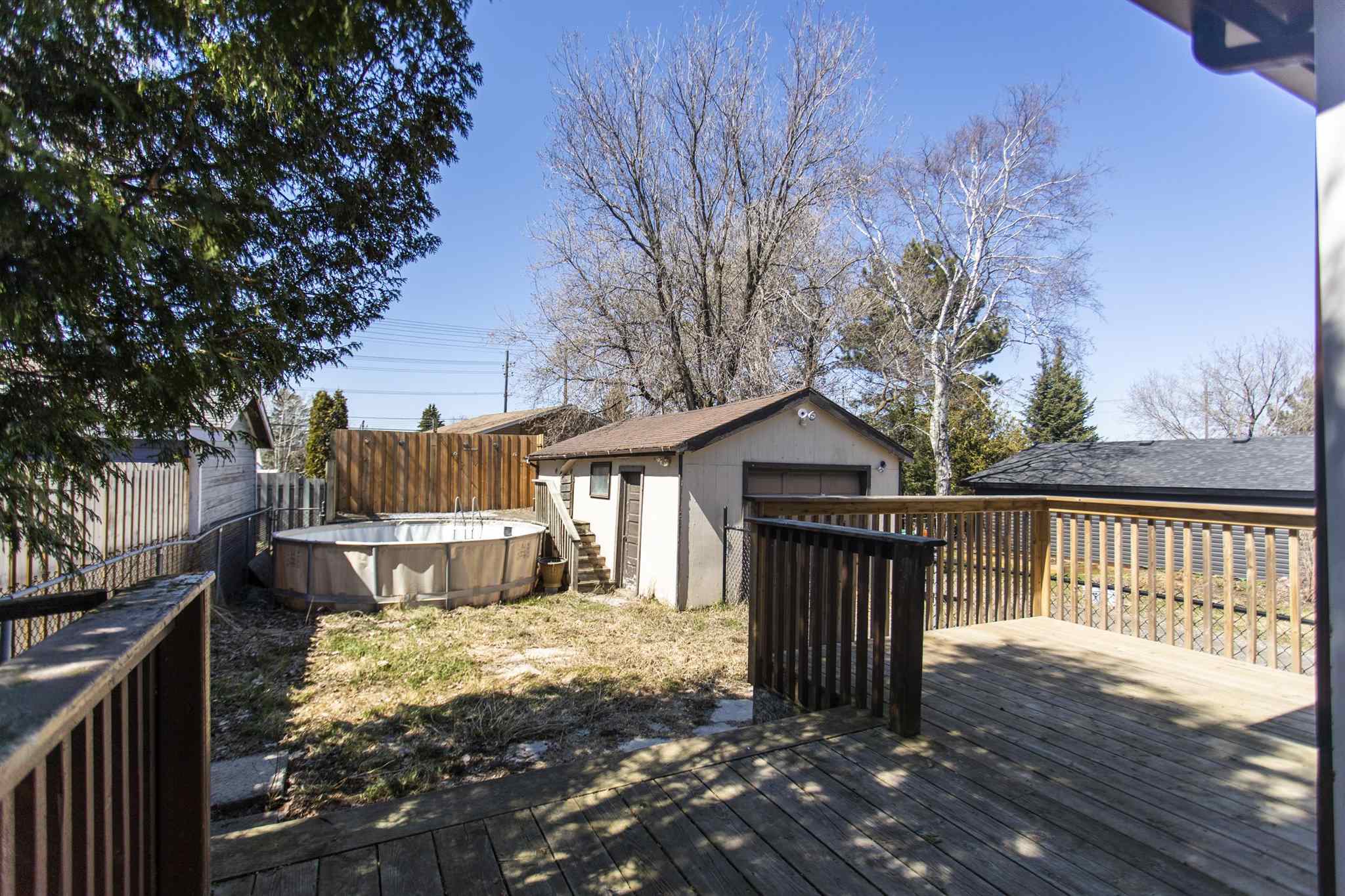 18 Stokes Street, Thunder Bay, Ontario, Canada