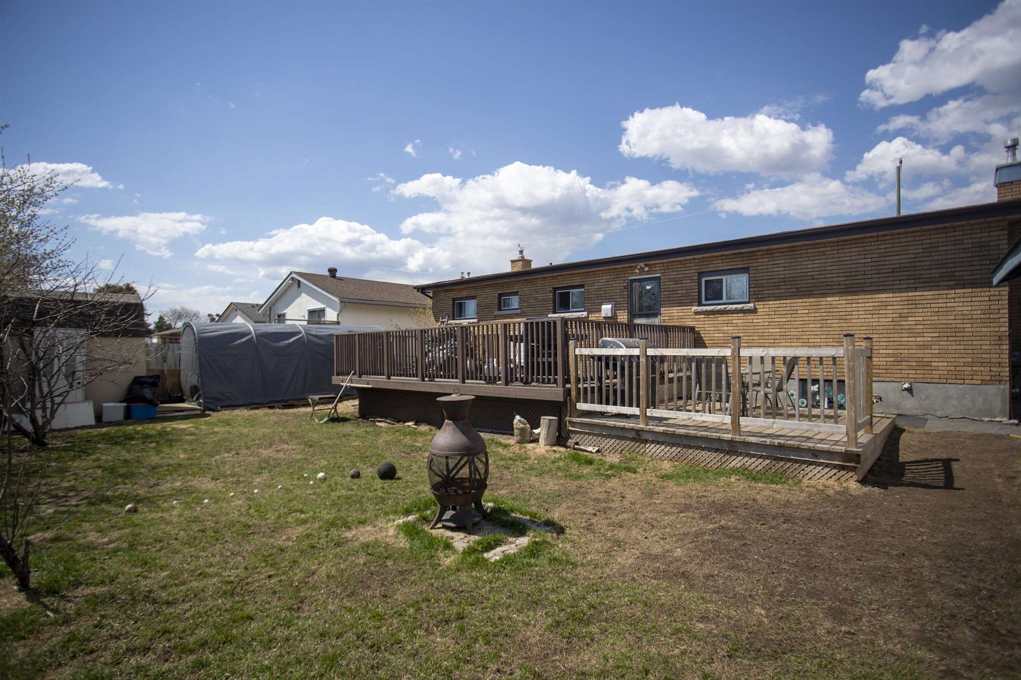 32 Penfold Street, Thunder Bay, Ontario, Canada