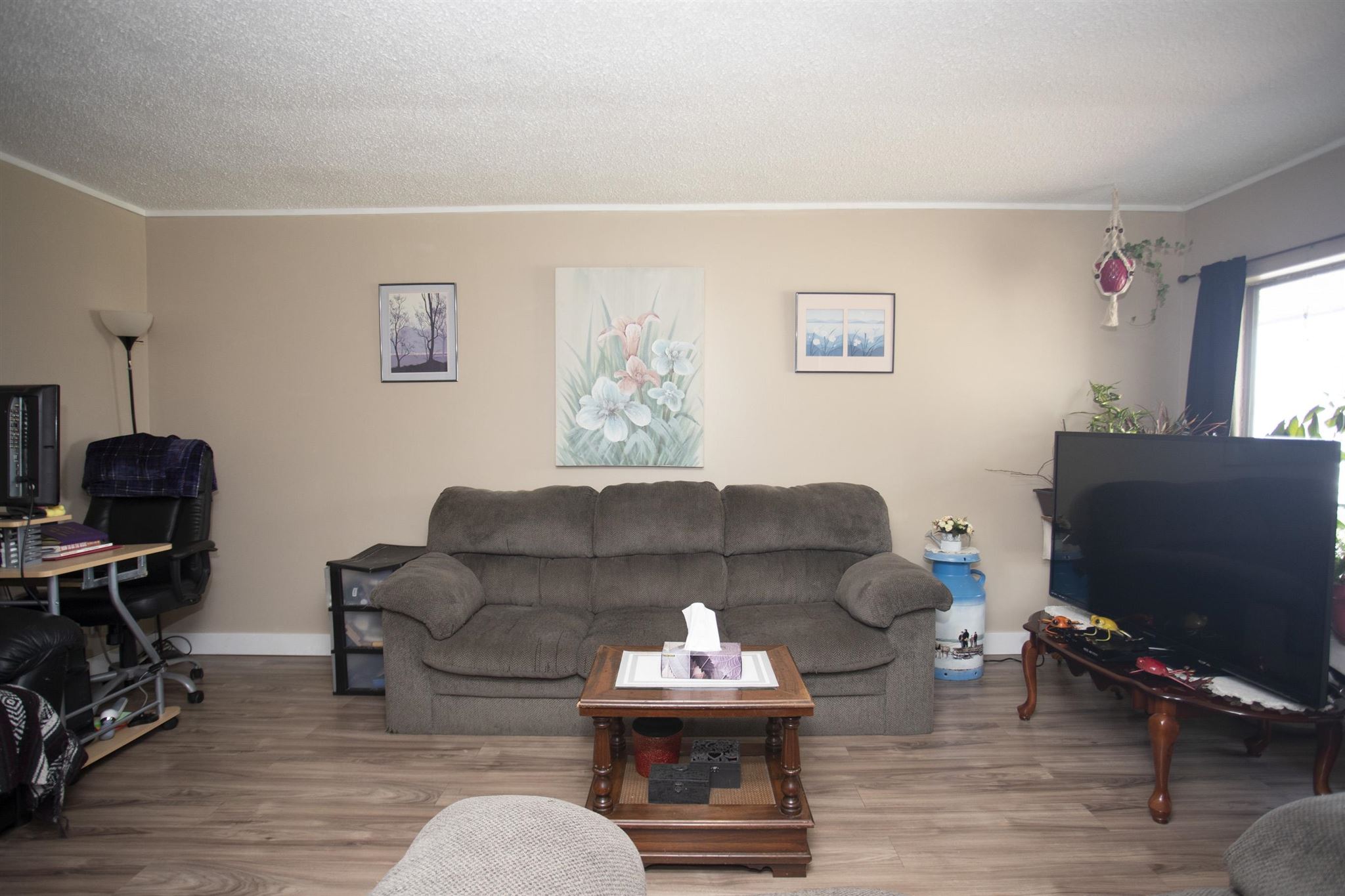 32 Penfold Street, Thunder Bay, Ontario, Canada