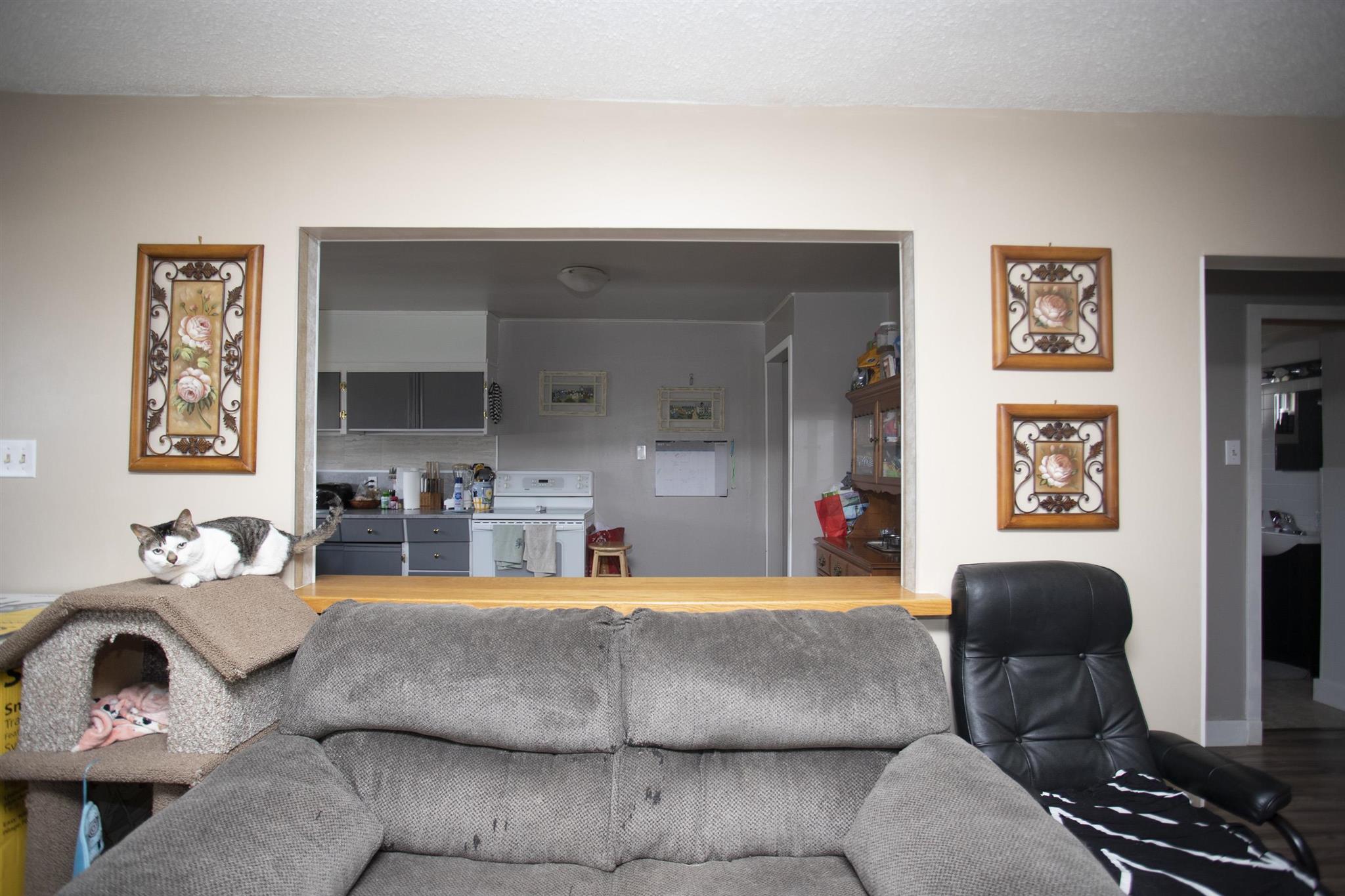 32 Penfold Street, Thunder Bay, Ontario, Canada