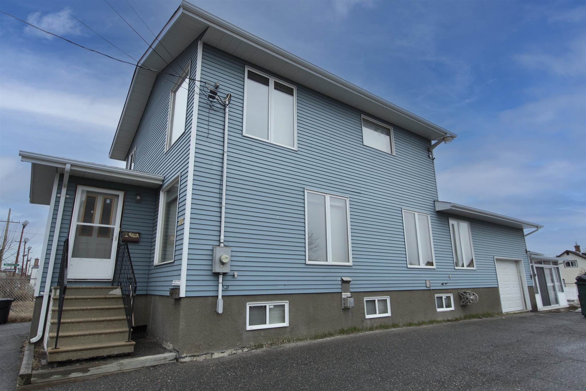 101 Court Street S, Thunder Bay, Ontario, Canada
