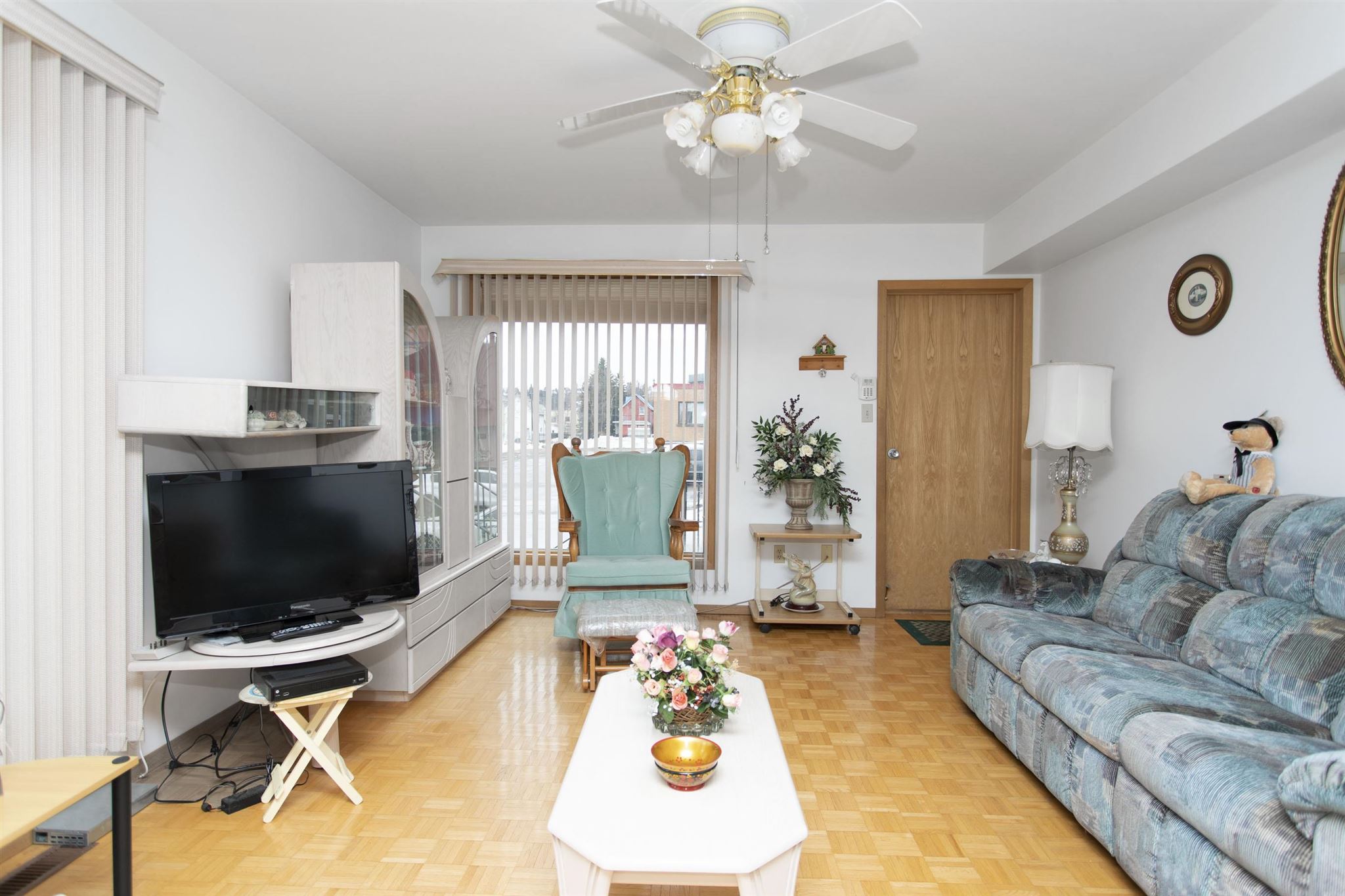 101 Court Street S, Thunder Bay, Ontario, Canada