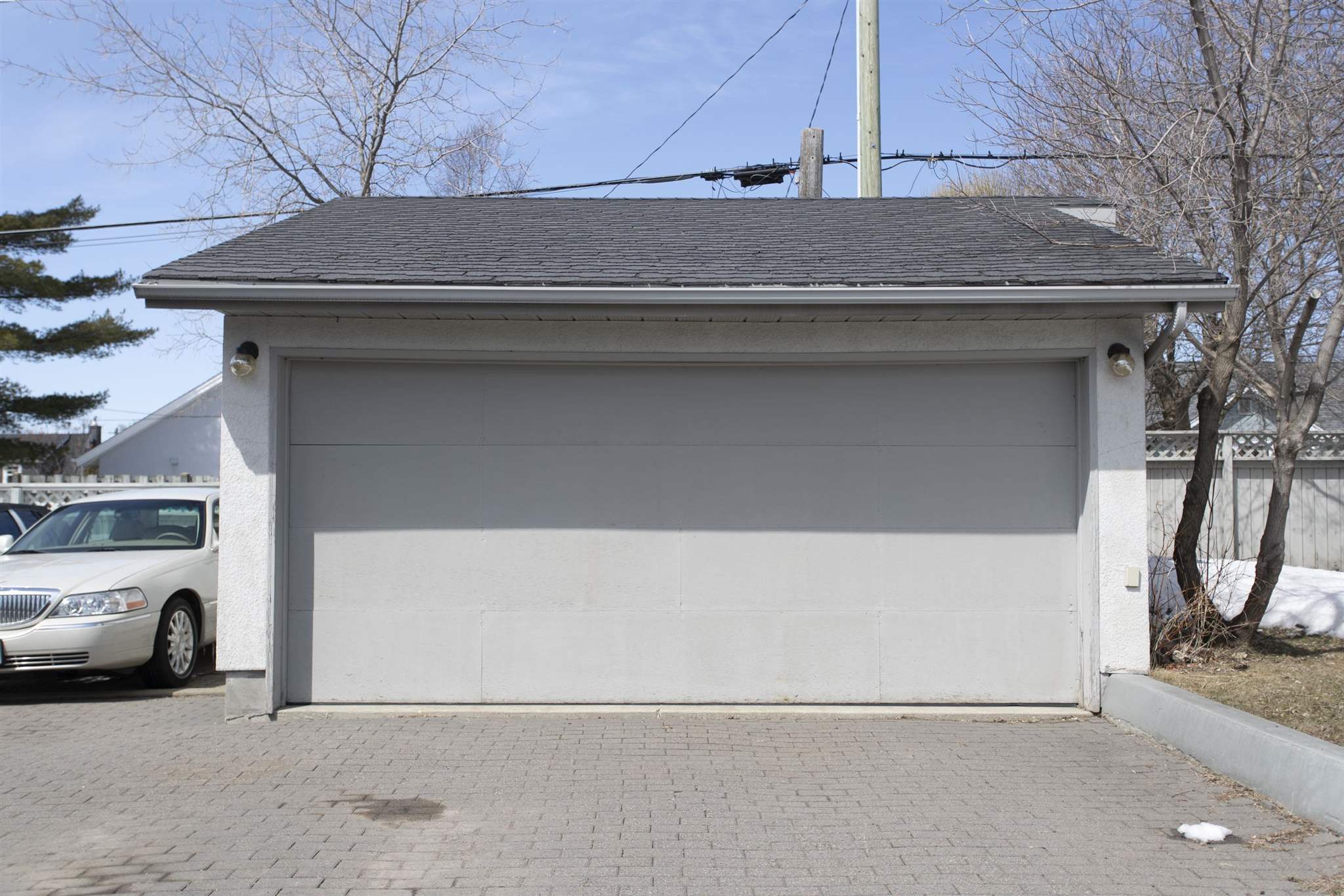 222 Winnipeg Avenue, Thunder Bay, Ontario, Canada