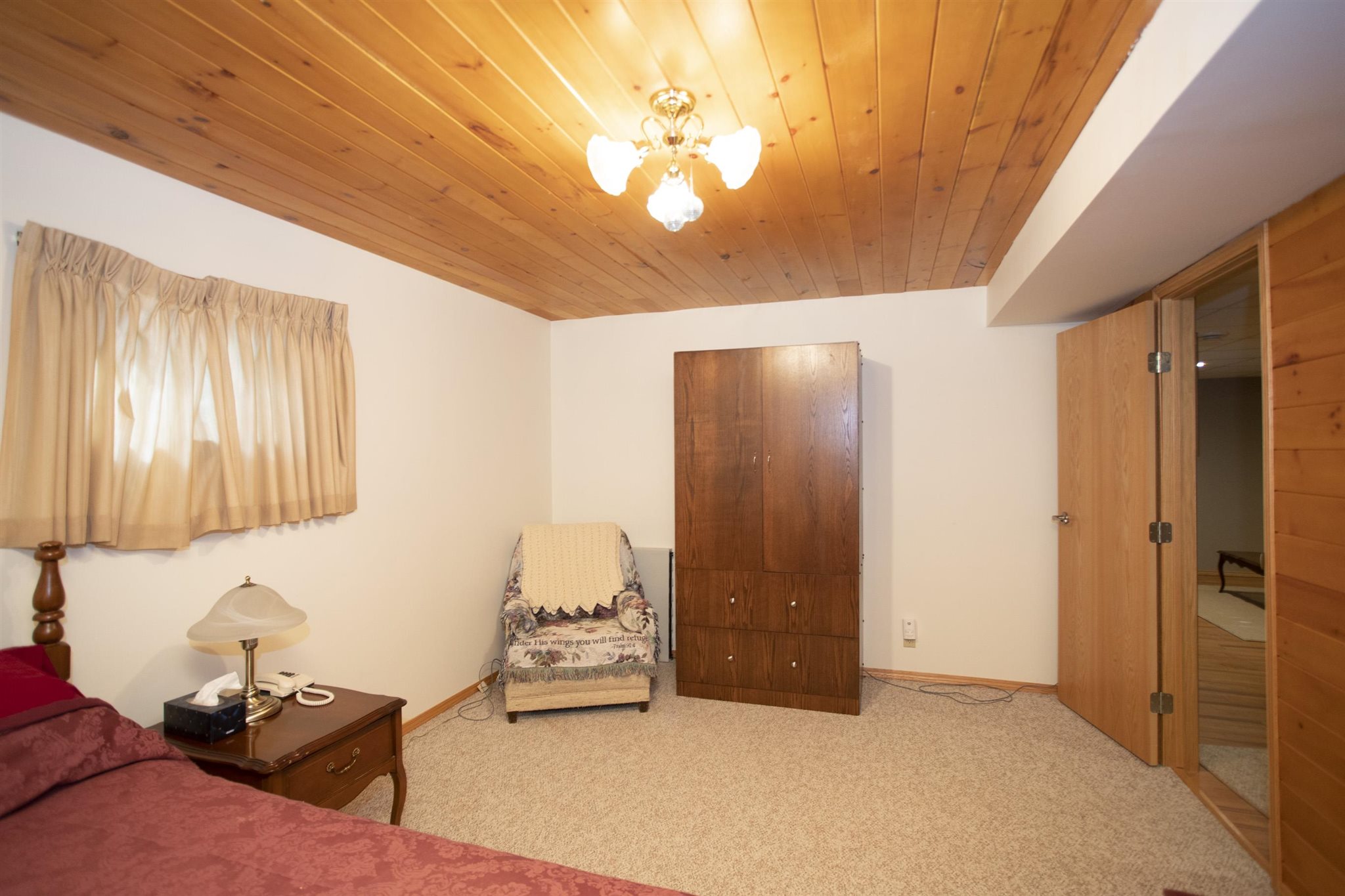 752A Cloud Lake Road, Neebing, Ontario, Canada