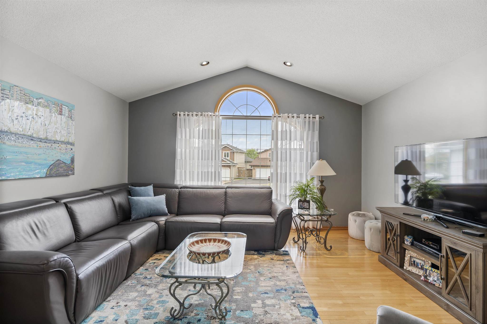 237 Newcastle Drive, Thunder Bay, Ontario, Canada