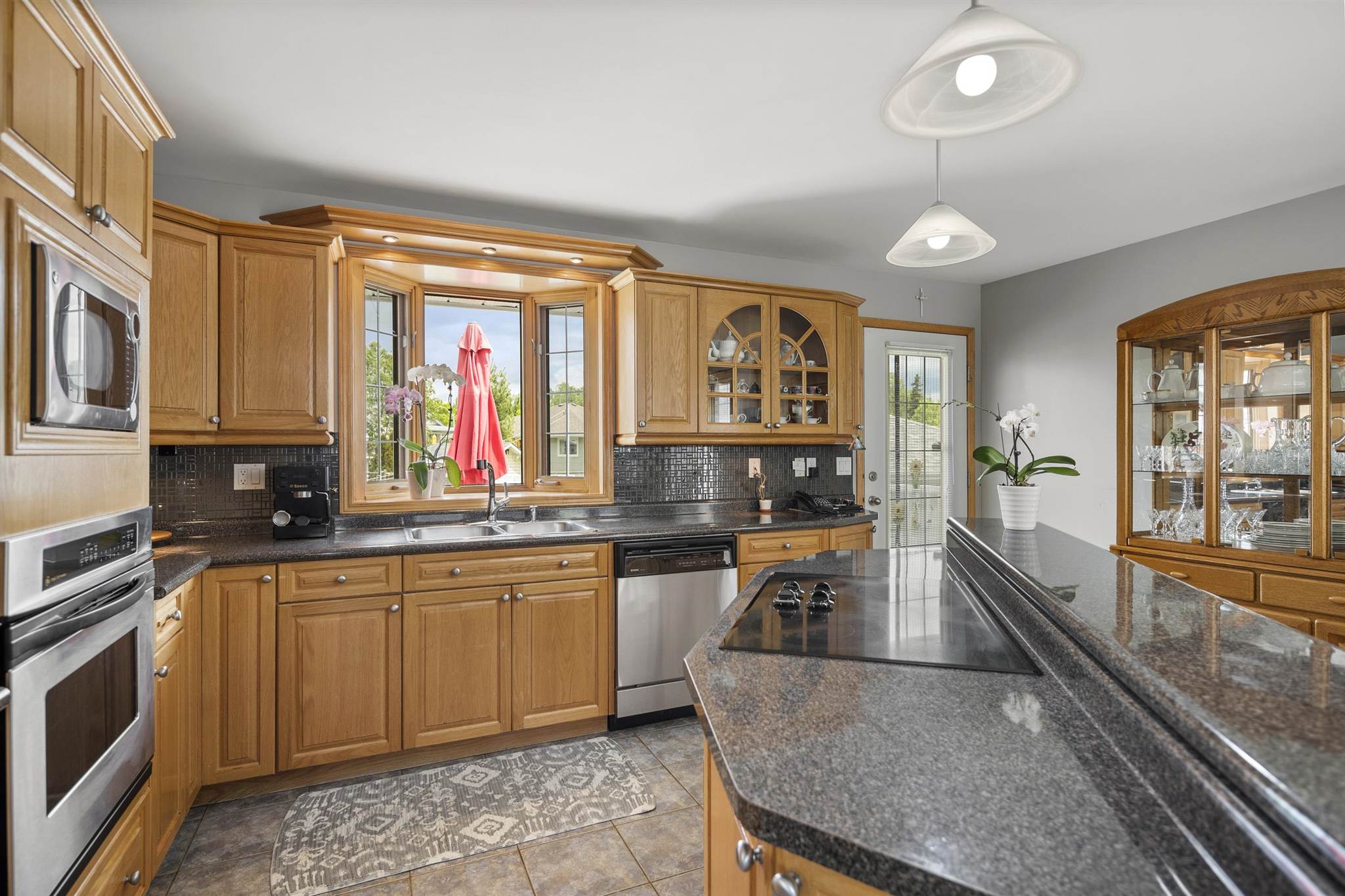 237 Newcastle Drive, Thunder Bay, Ontario, Canada
