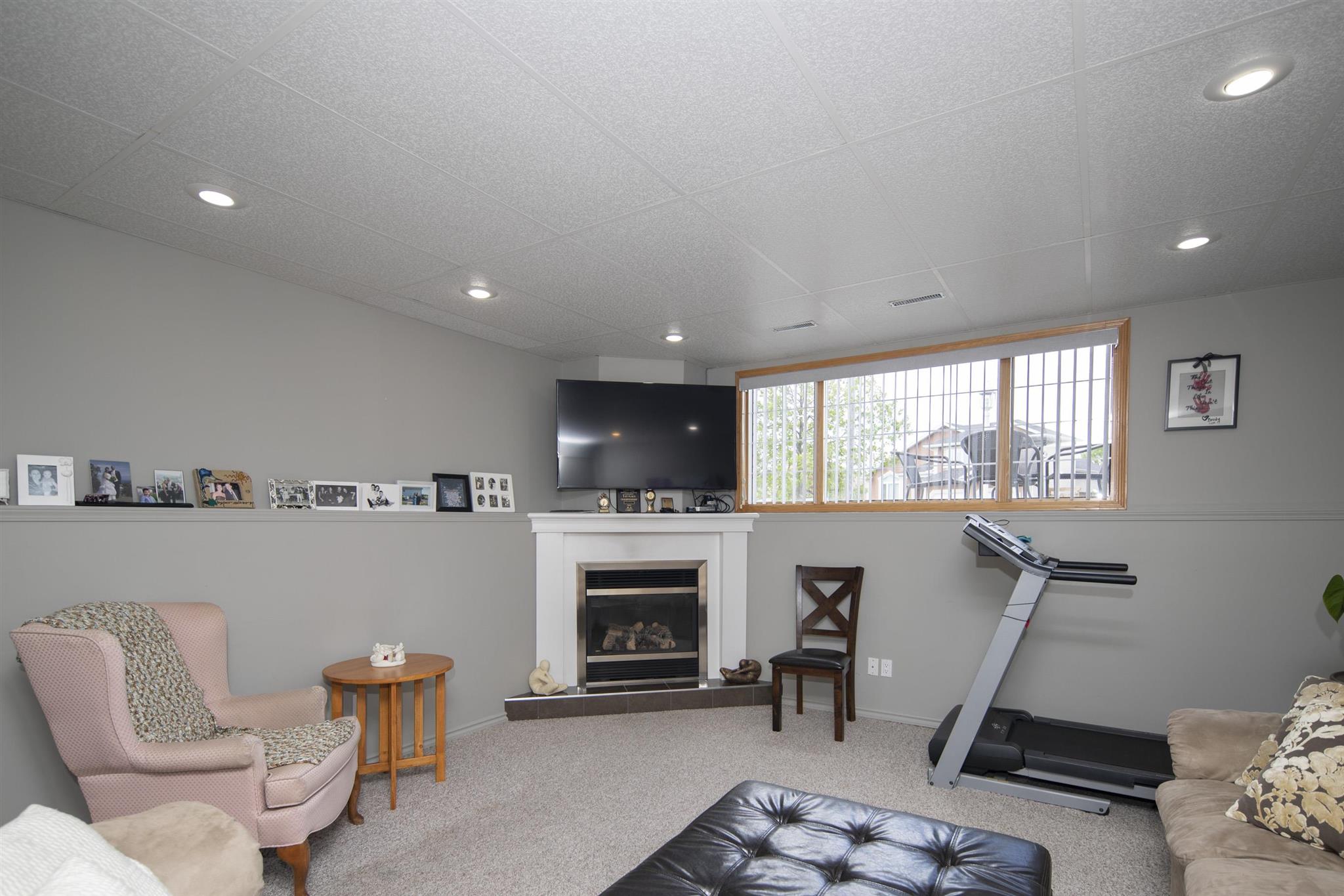 237 Newcastle Drive, Thunder Bay, Ontario, Canada