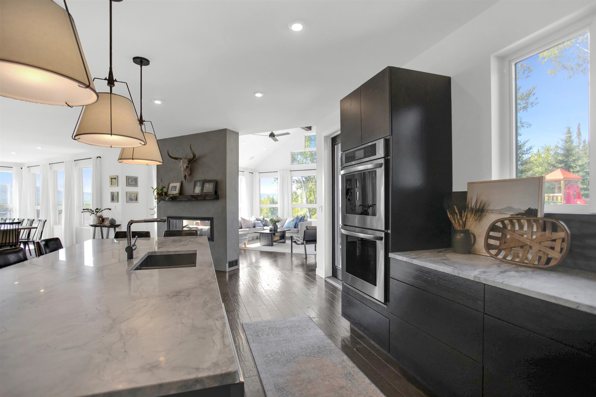 2353 Falconcrest Drive, Thunder Bay, Ontario, Canada