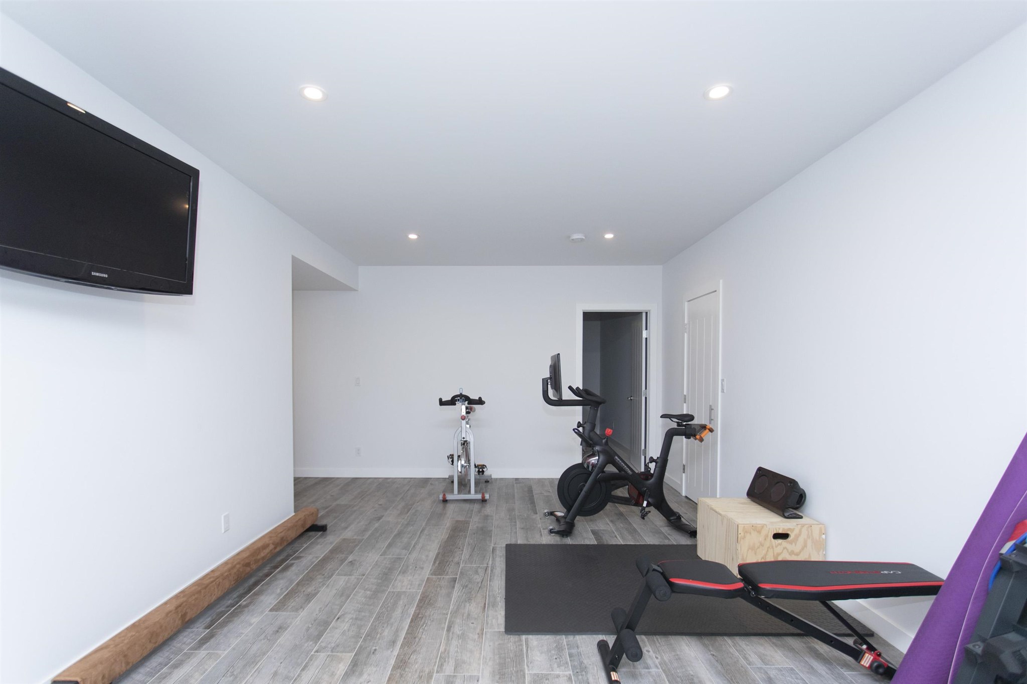2353 Falconcrest Drive, Thunder Bay, Ontario, Canada