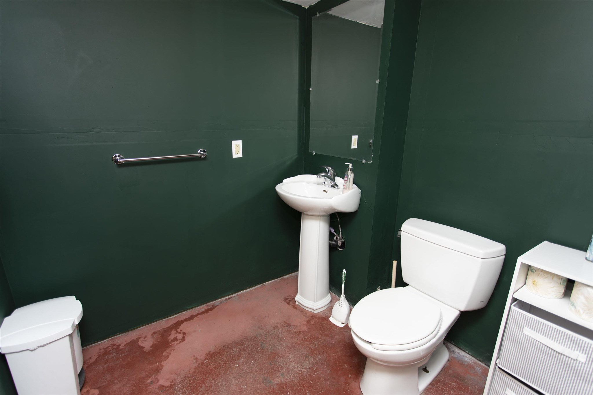137 McKellar Street N, Thunder Bay, Ontario, Canada