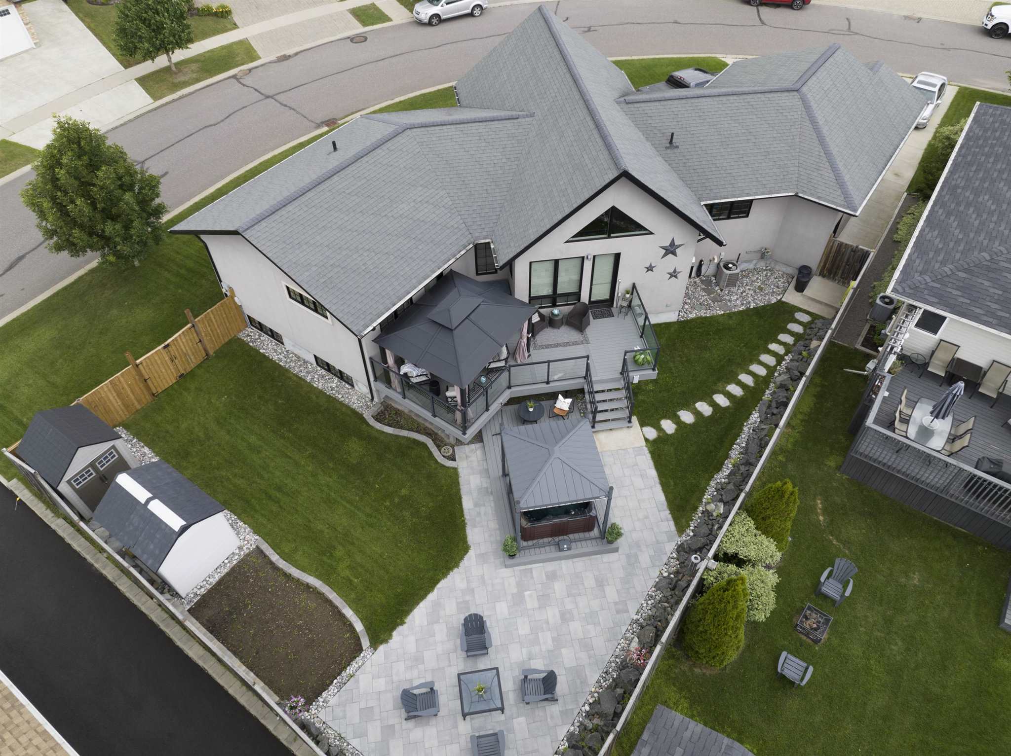 120 Loxley Bay, Thunder Bay, Ontario, Canada
