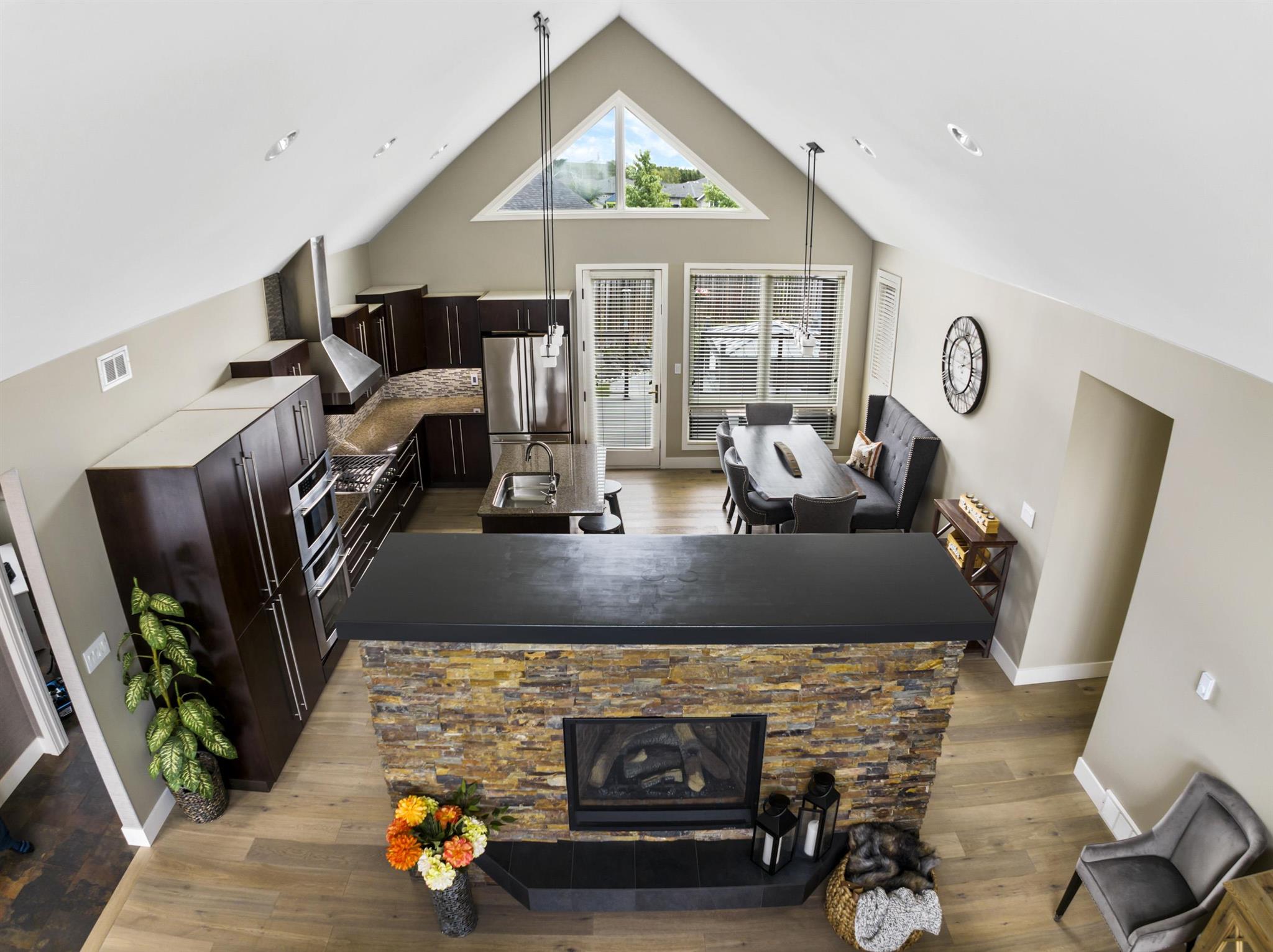 120 Loxley Bay, Thunder Bay, Ontario, Canada