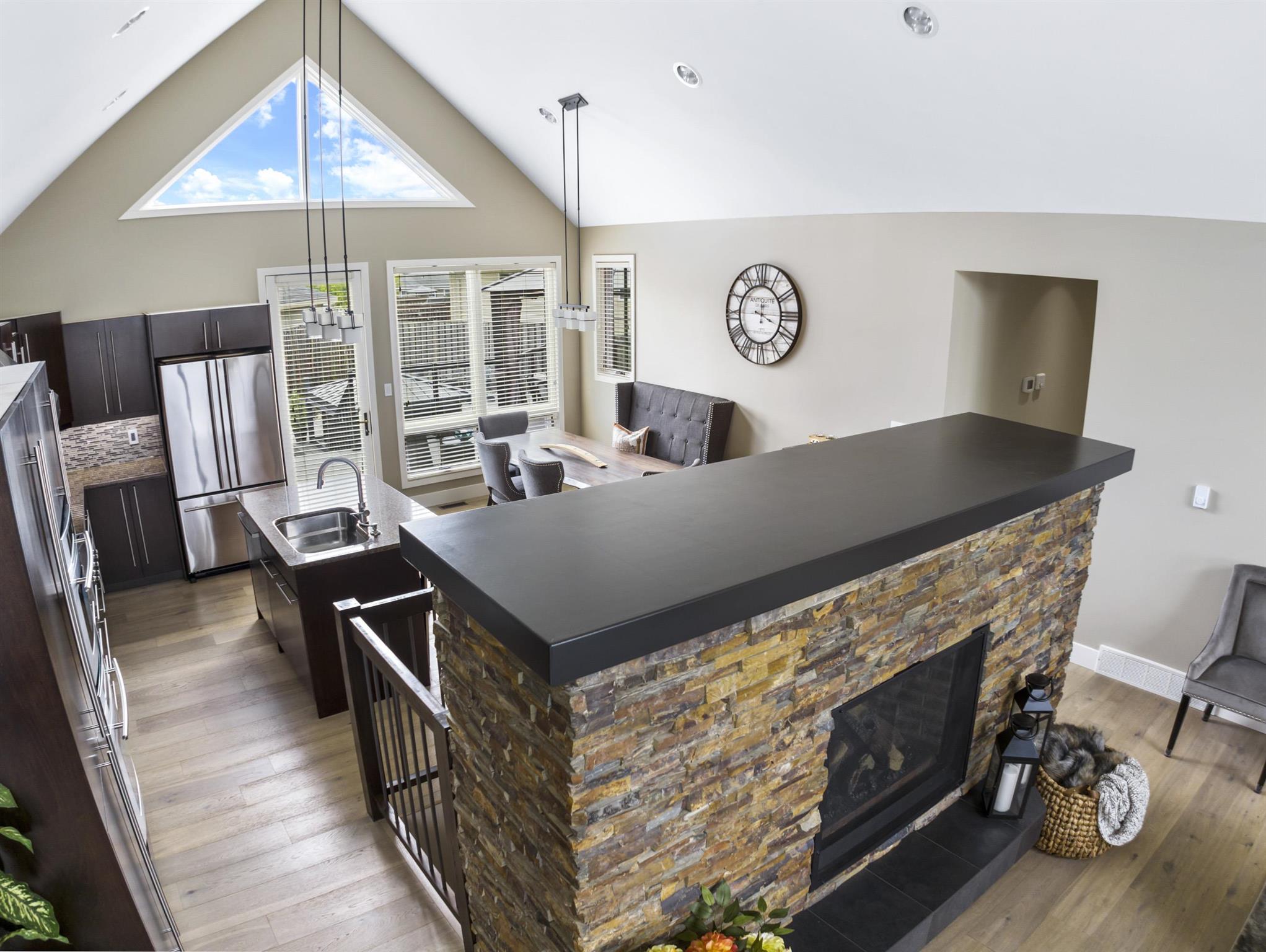 120 Loxley Bay, Thunder Bay, Ontario, Canada