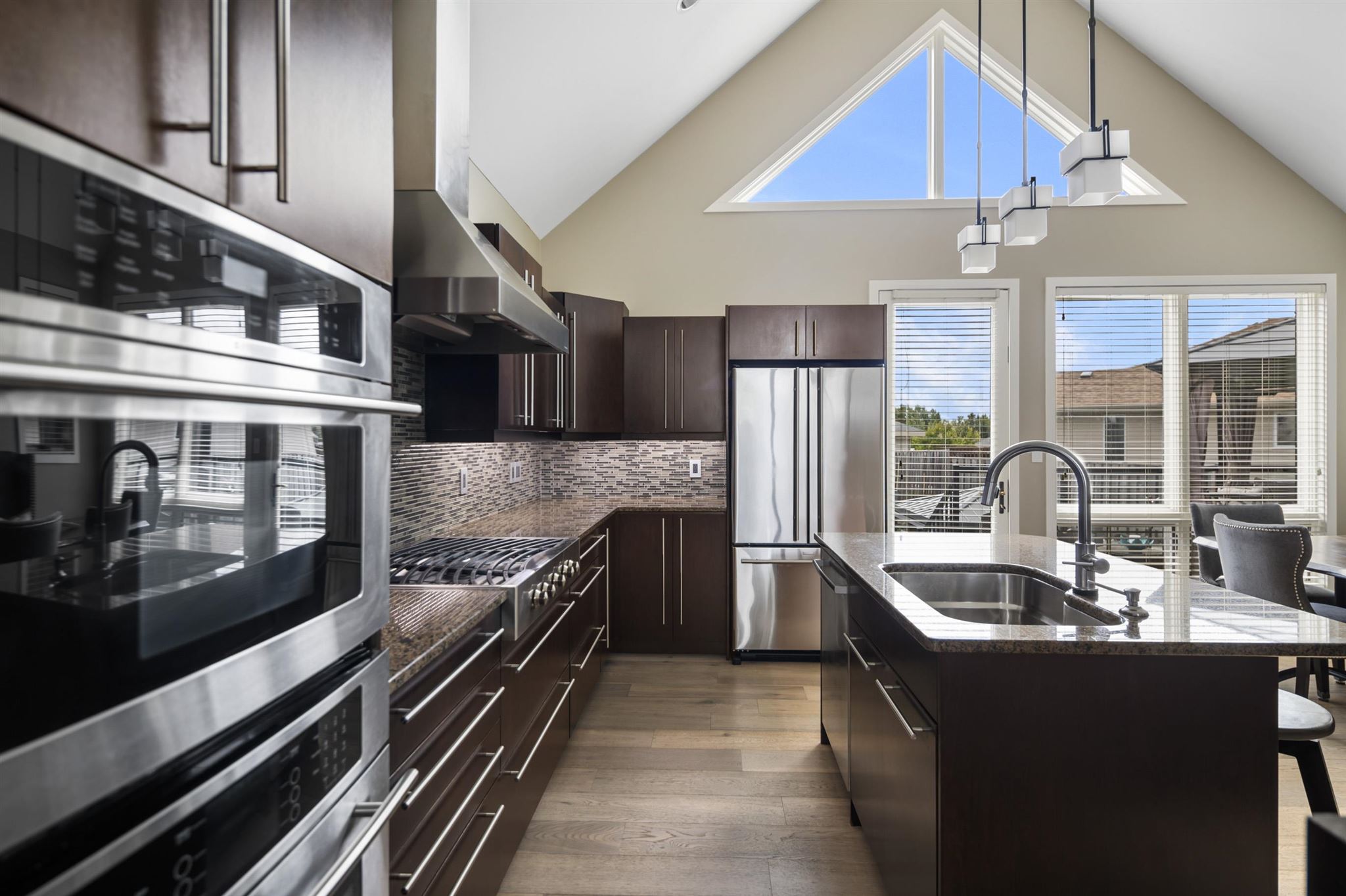 120 Loxley Bay, Thunder Bay, Ontario, Canada