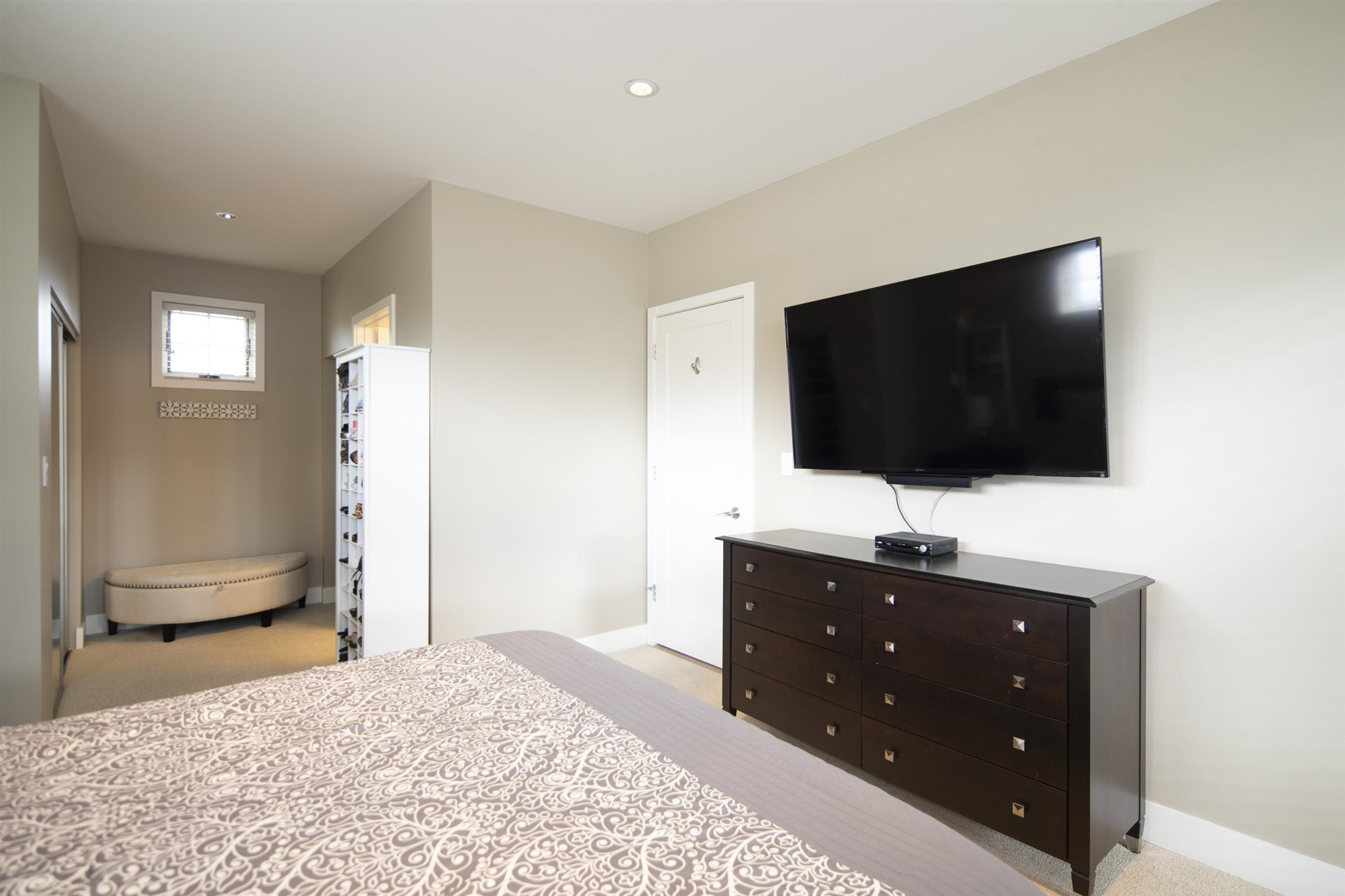 120 Loxley Bay, Thunder Bay, Ontario, Canada