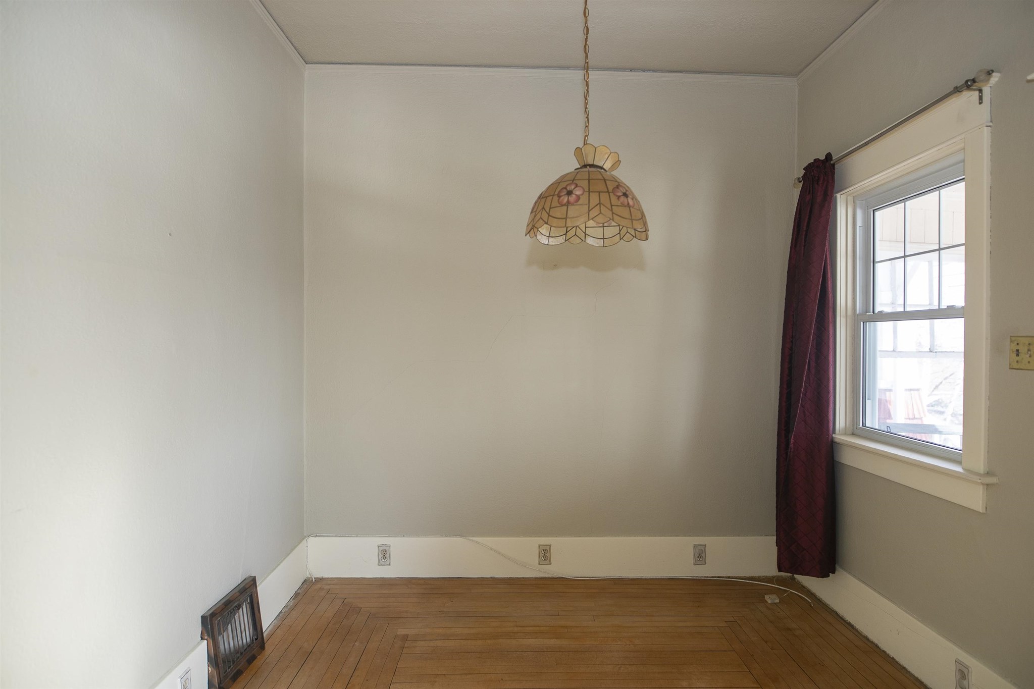 430 Oliver Road, Thunder Bay, Ontario, Canada