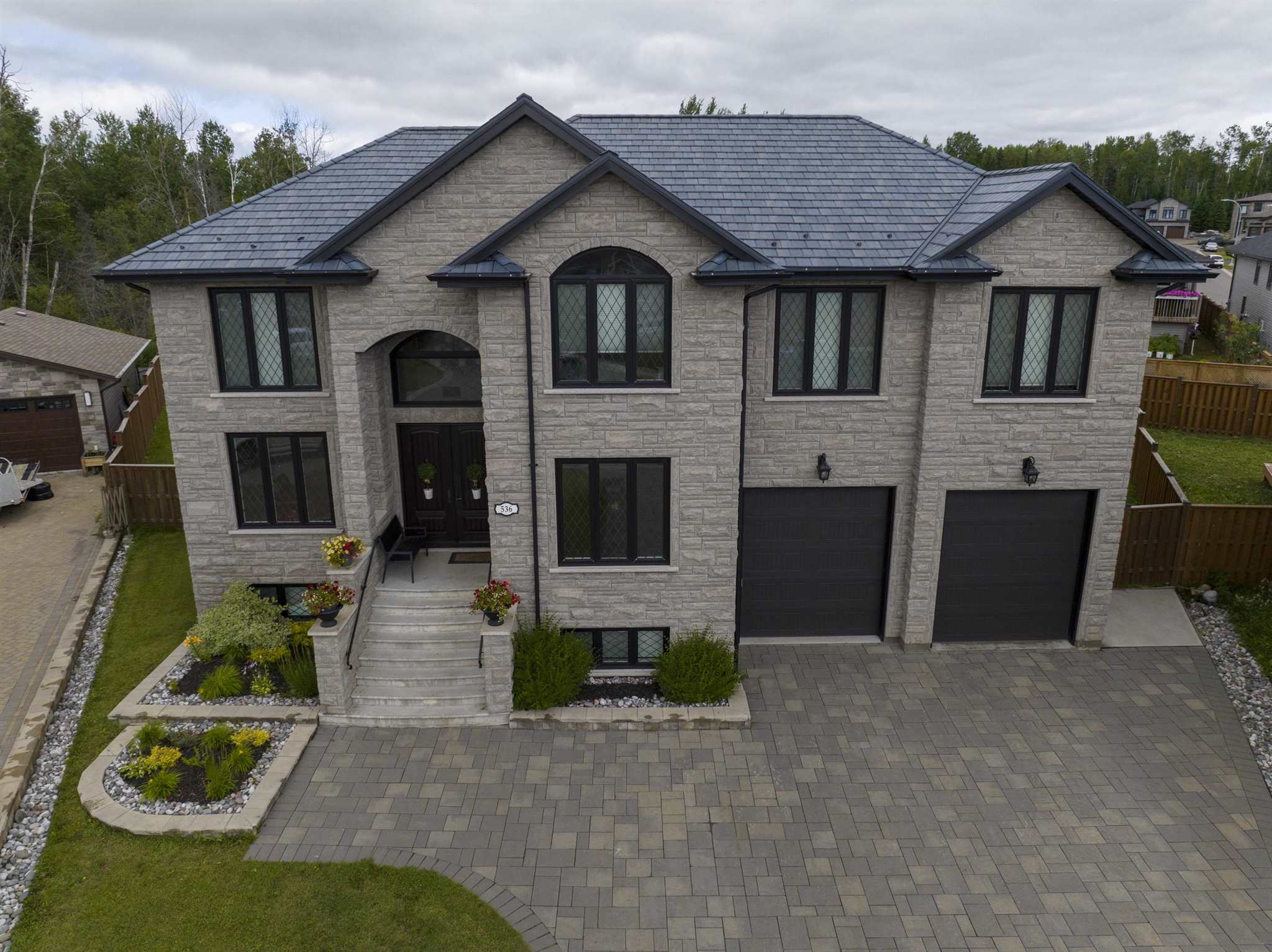 536 Longbow Crescent, Thunder Bay, Ontario, Canada
