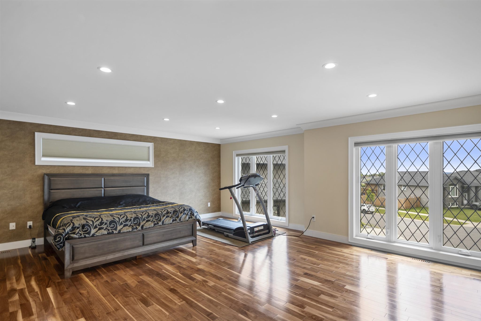 536 Longbow Crescent, Thunder Bay, Ontario, Canada
