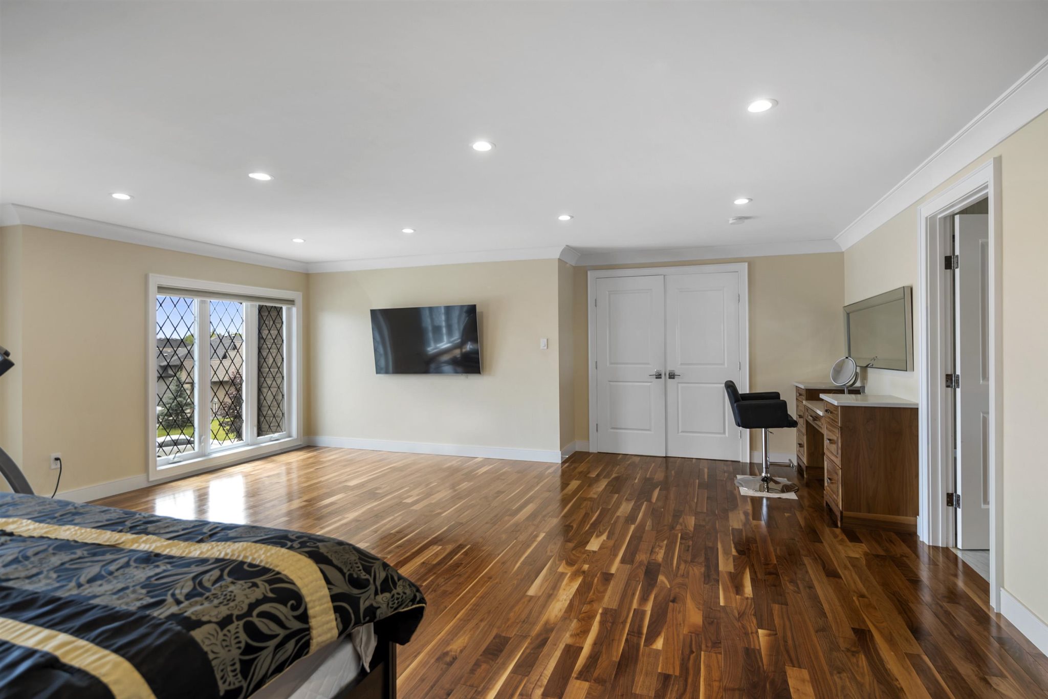 536 Longbow Crescent, Thunder Bay, Ontario, Canada