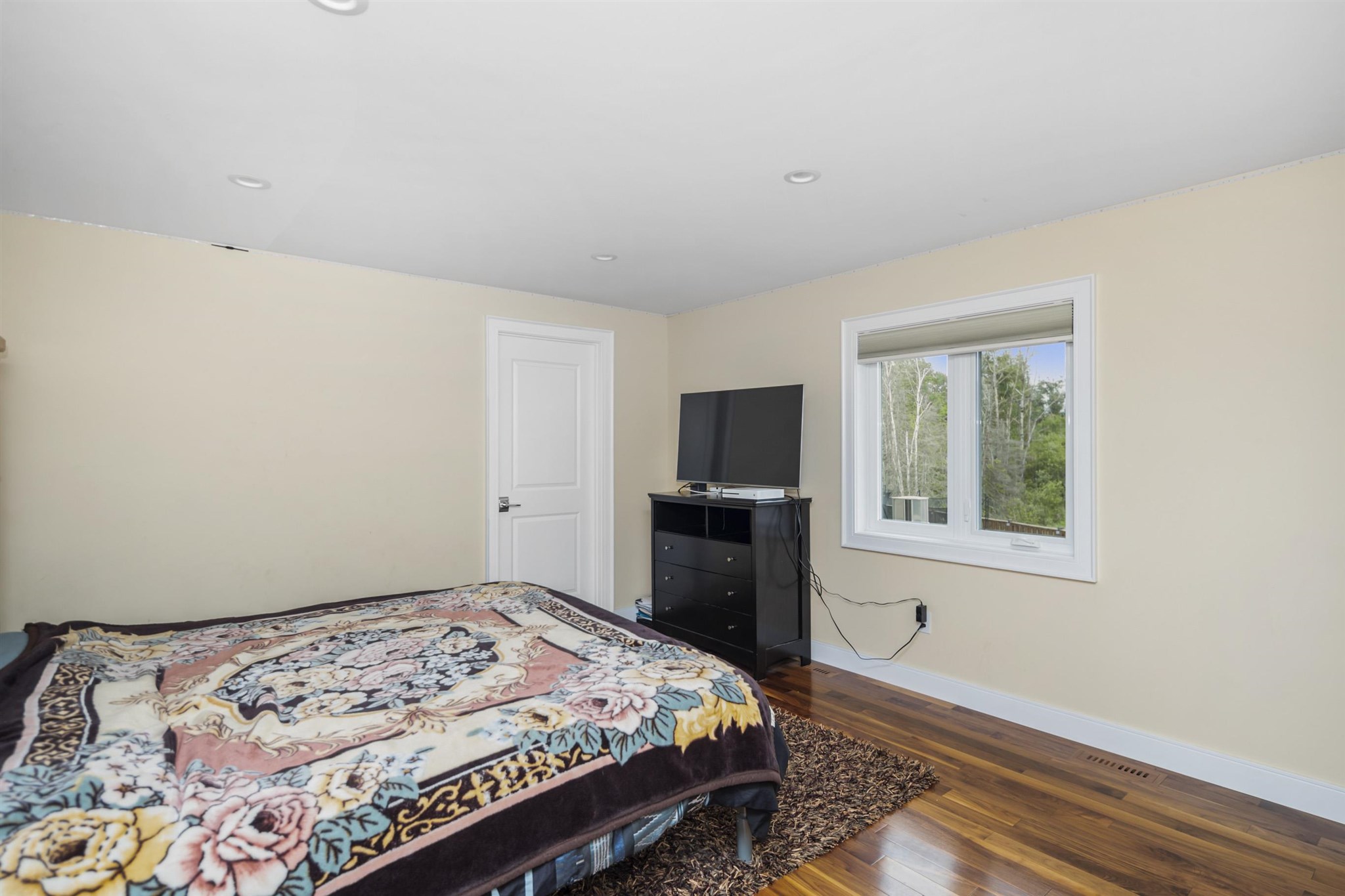 536 Longbow Crescent, Thunder Bay, Ontario, Canada
