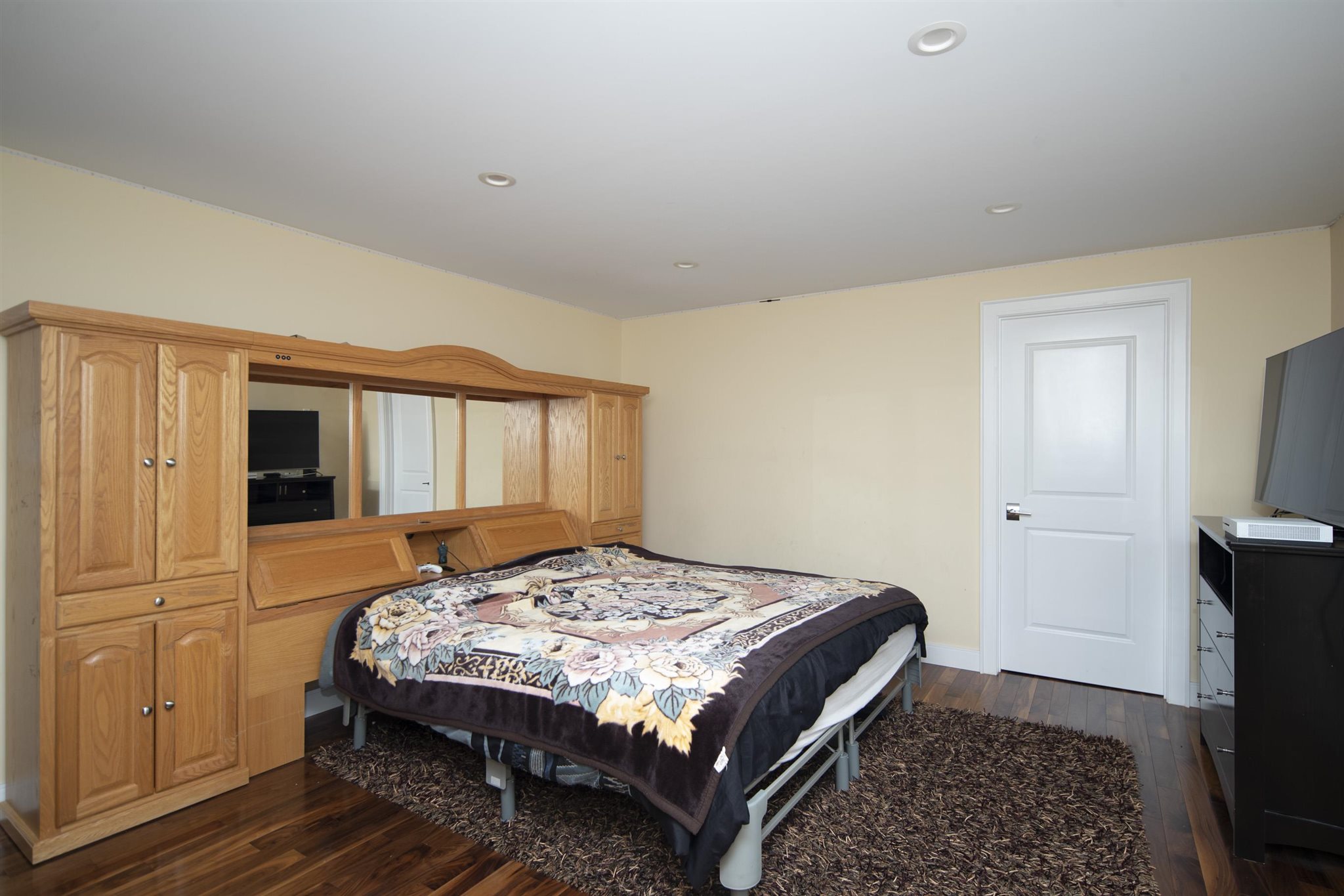 536 Longbow Crescent, Thunder Bay, Ontario, Canada