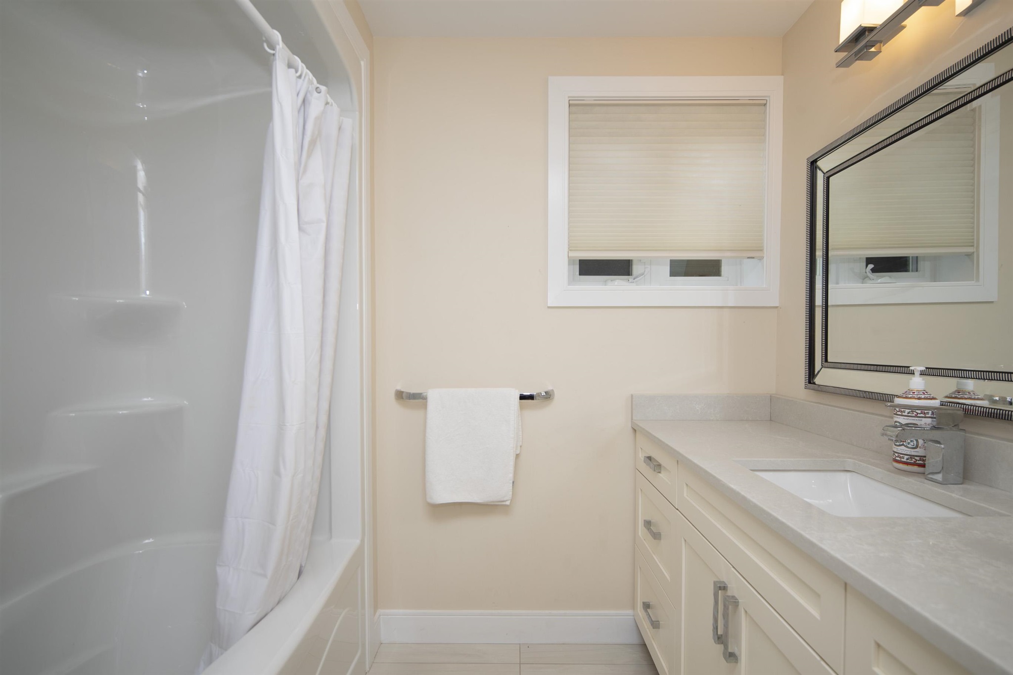 536 Longbow Crescent, Thunder Bay, Ontario, Canada