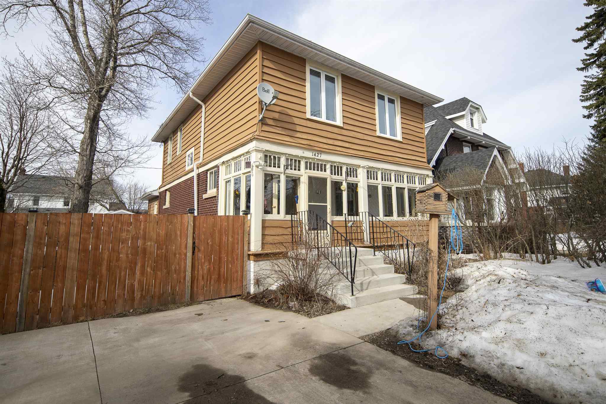 1427 Ridgeway Street E, Thunder Bay, Ontario, Canada