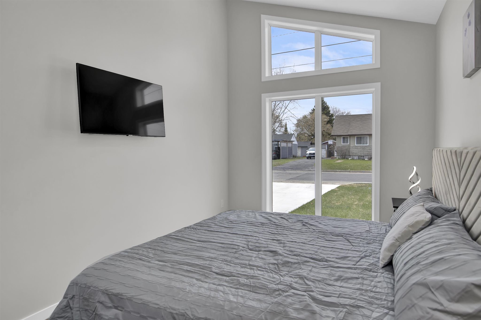 423 Frankwood Avenue, Thunder Bay, Ontario, Canada