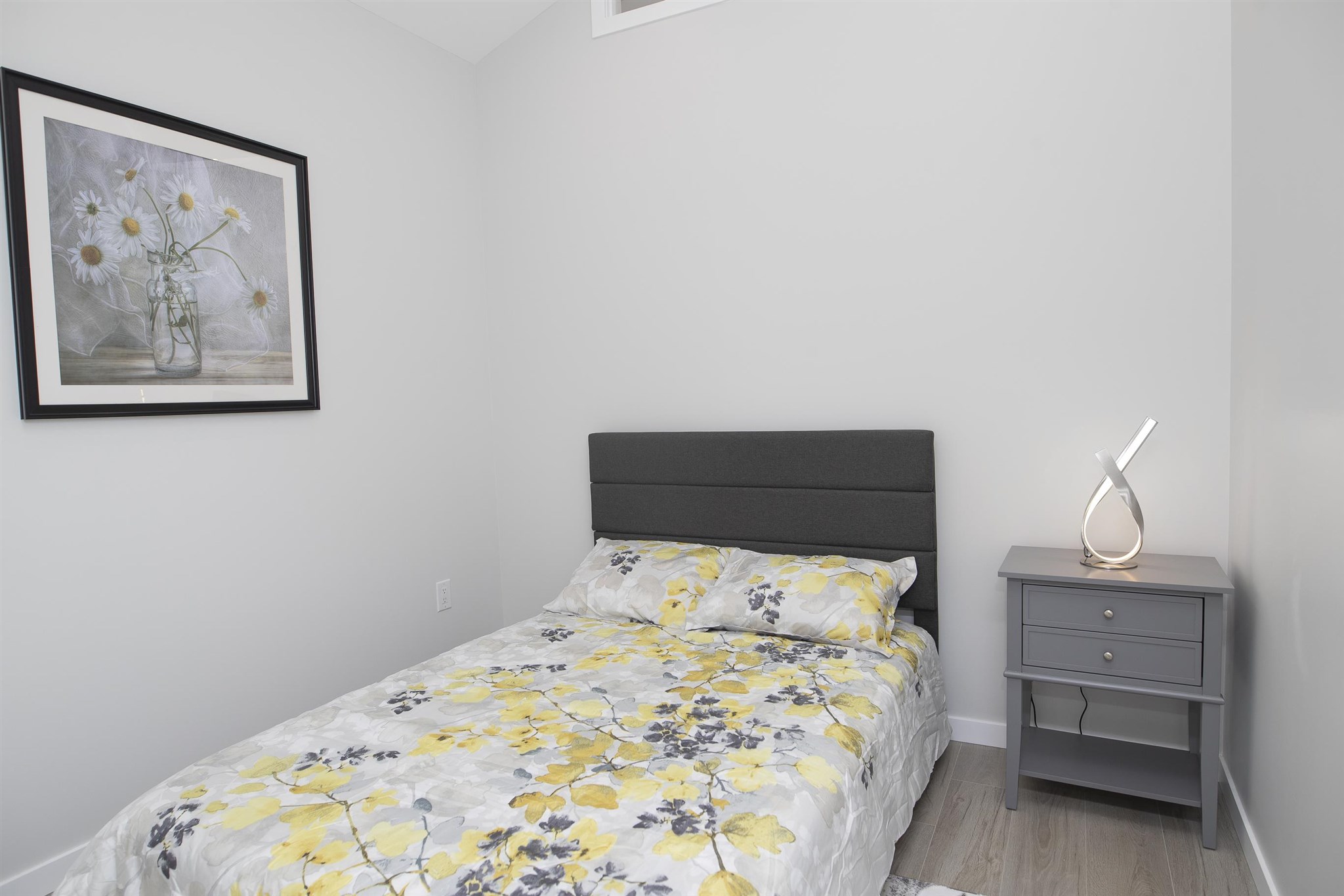423 Frankwood Avenue, Thunder Bay, Ontario, Canada