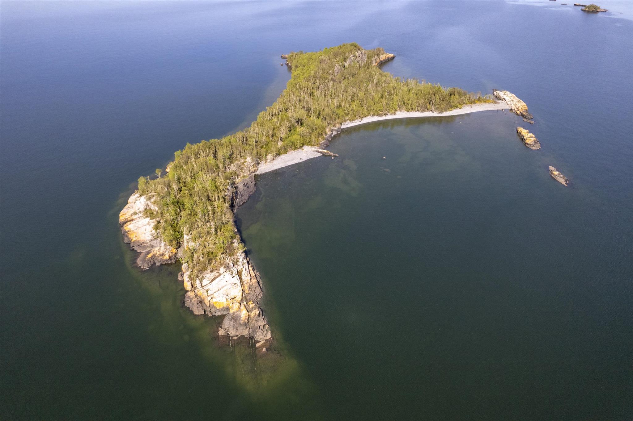 Slipper Island, Neebing, Ontario, Canada