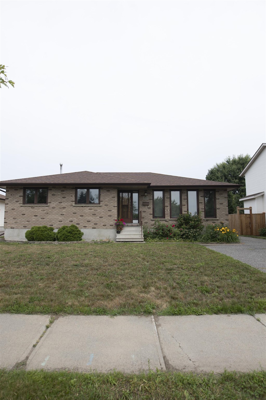 343 Riviera Drive, Thunder Bay, Ontario, Canada