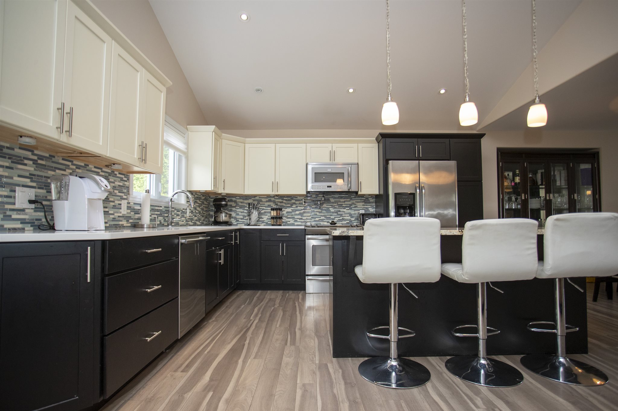 1771 Broadway Avenue, Thunder Bay, Ontario, Canada